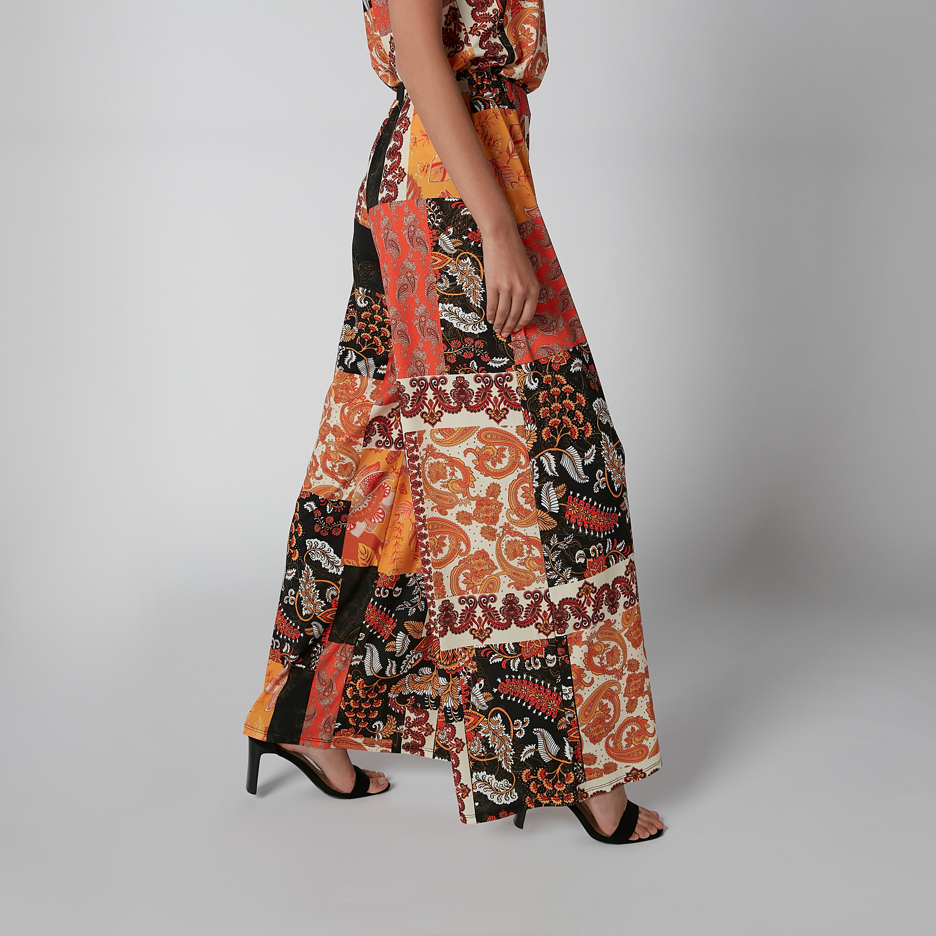 بنطال بالازو بخصر مطاطي وطبعات-women-clothing-bottoms-trousers-image-3