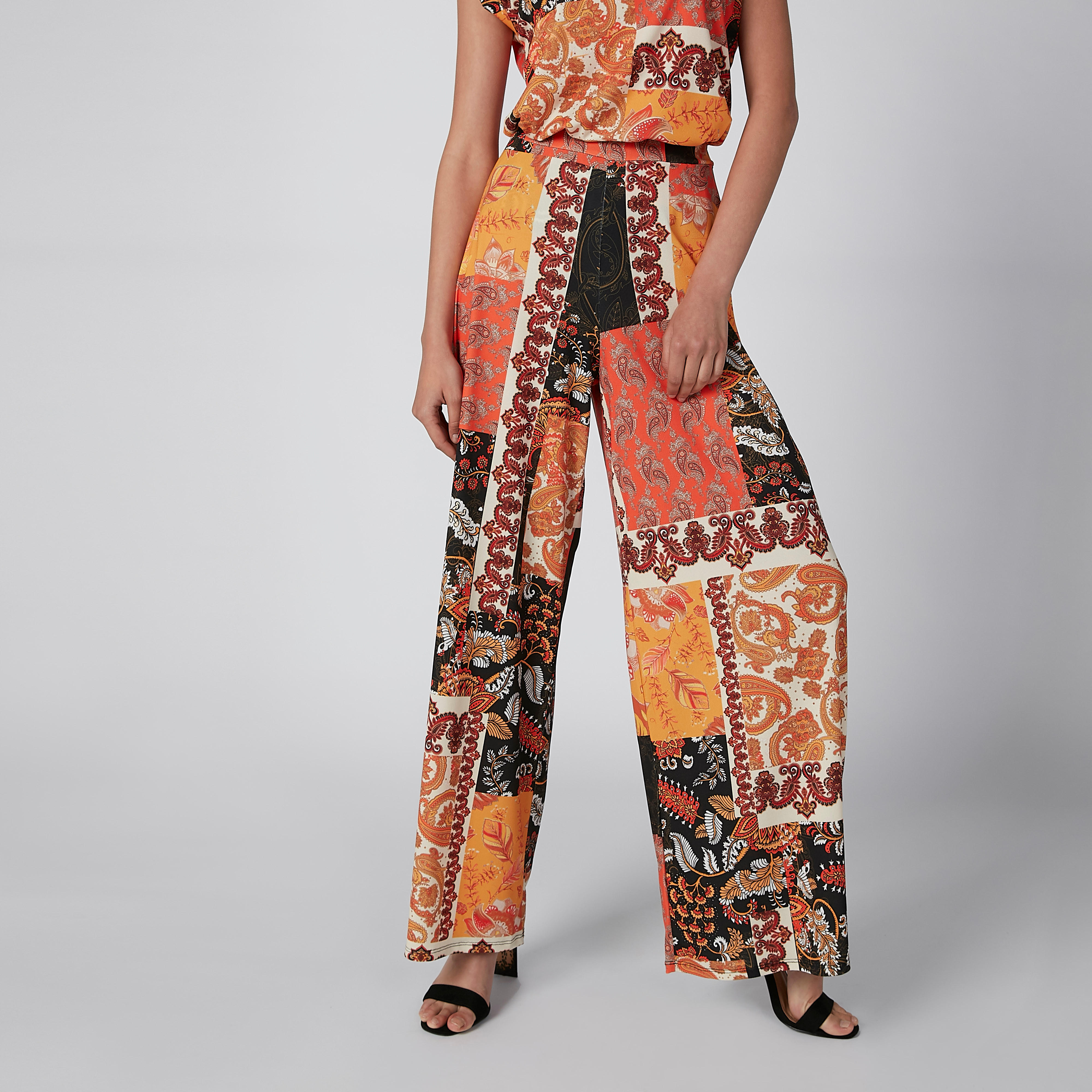بنطال بالازو بخصر مطاطي وطبعات-women-clothing-bottoms-trousers-image-4