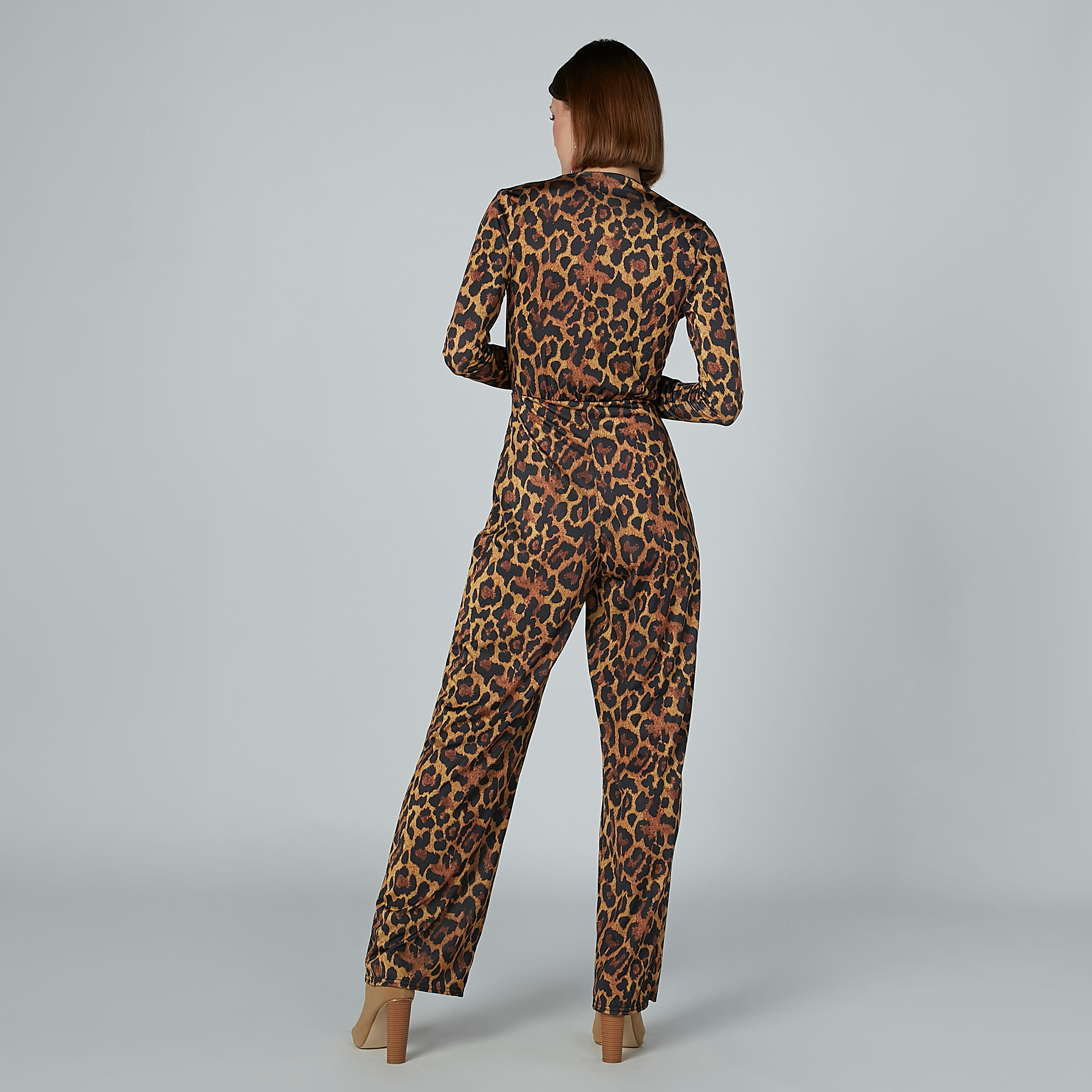 أفرول بياقة V وأكمام طويلة وطبعات حيوانات-women-clothing-jumpsuits-image-5