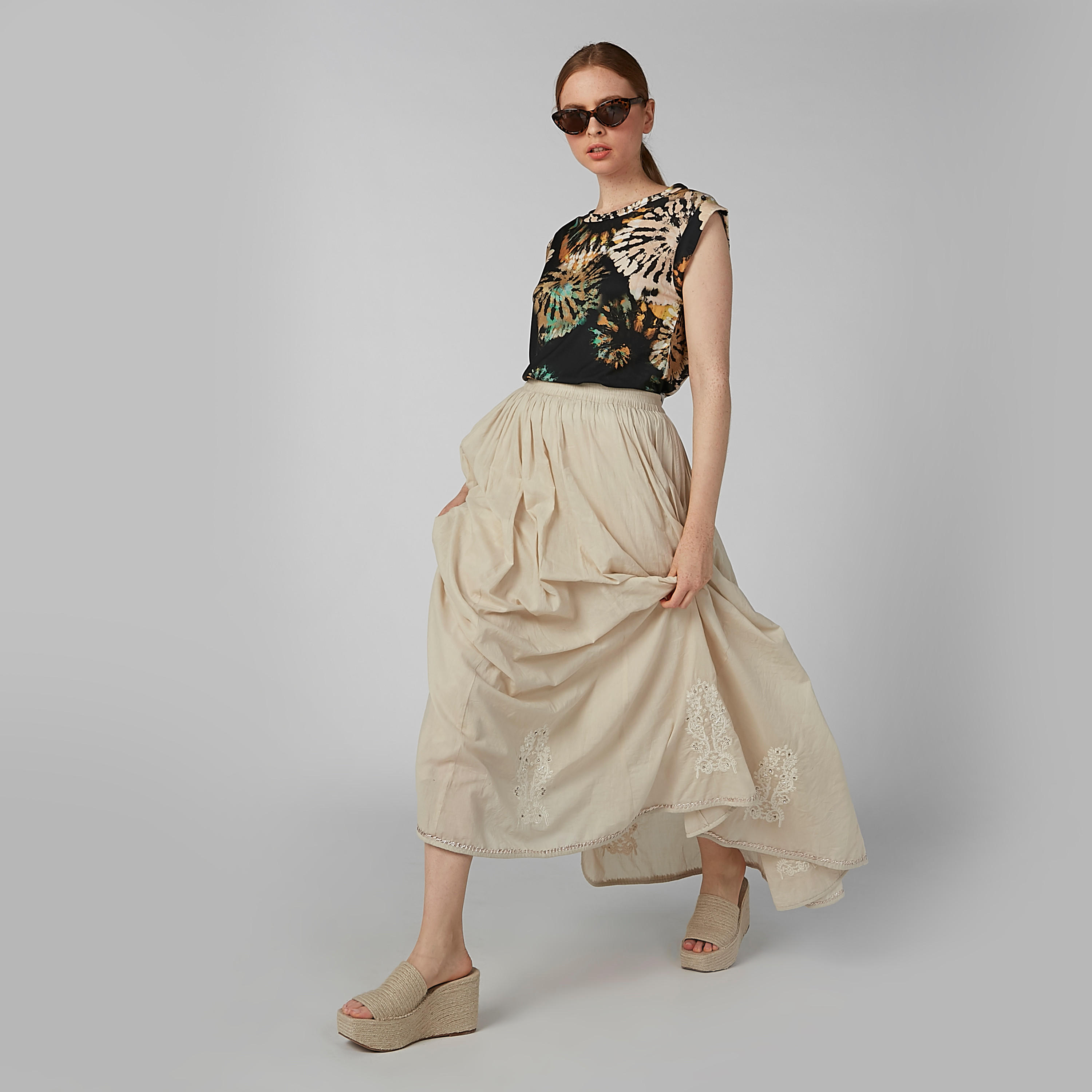 بلوزة بياقة مستديرة وأكمام متصلة وطبعات-women-clothing-shirtsandblouses-blouses-image-2