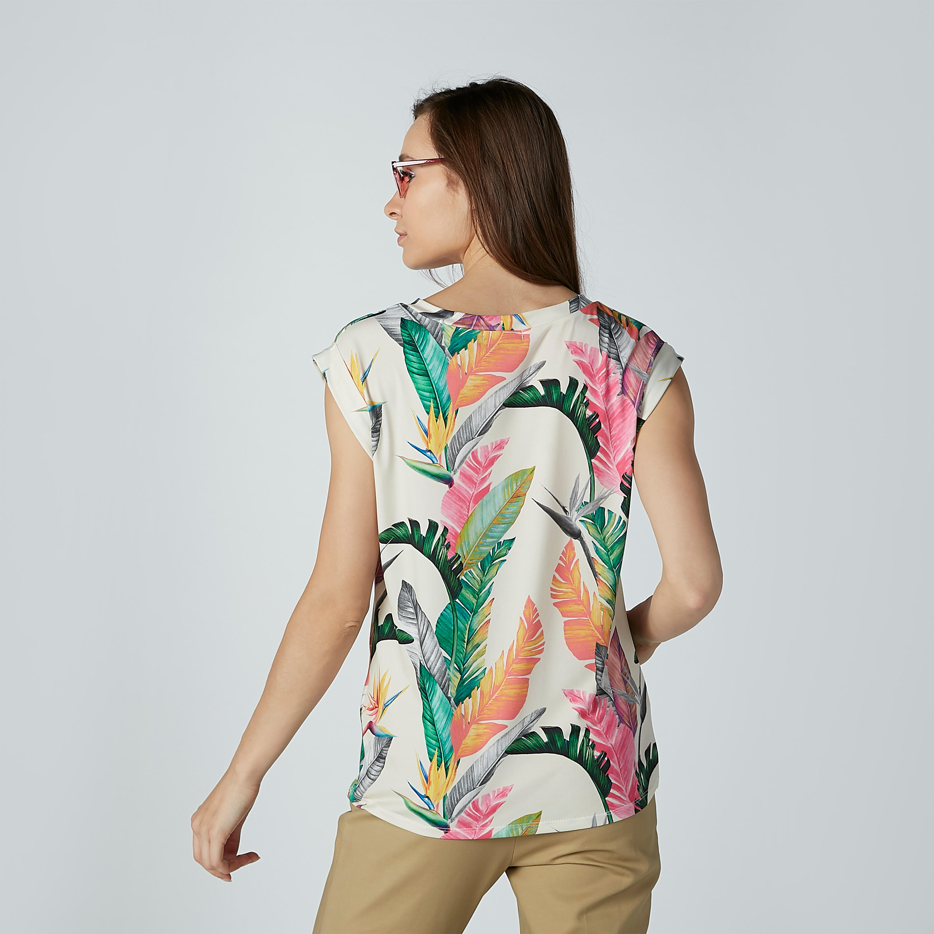 بلوزة بياقة مستديرة وأكمام كاب وطبعات-women-clothing-tshirts-image-3