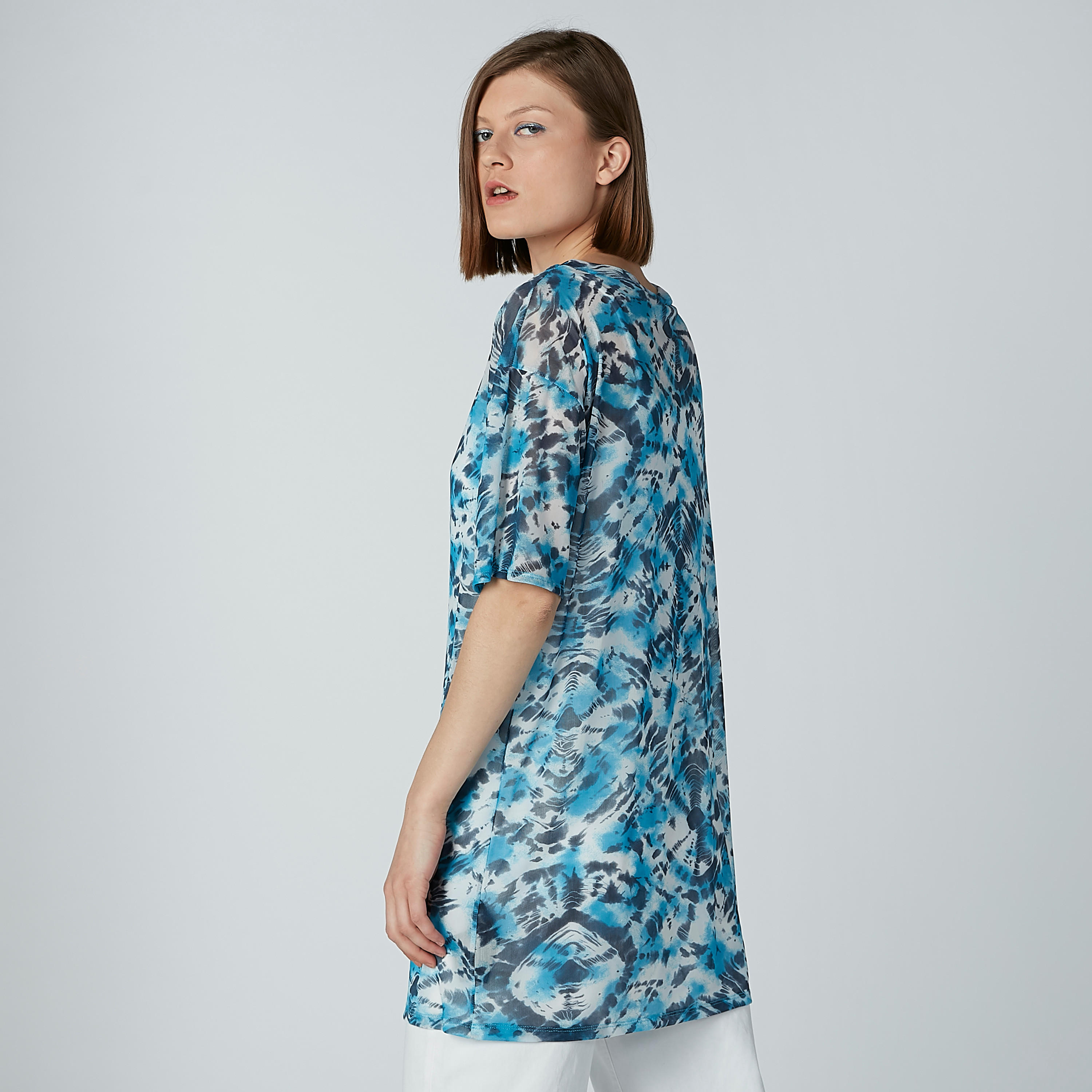 Printed Longline Top with Round Neck and Short Sleeves-women-clothing-shirtsandblouses-blouses-image-3
