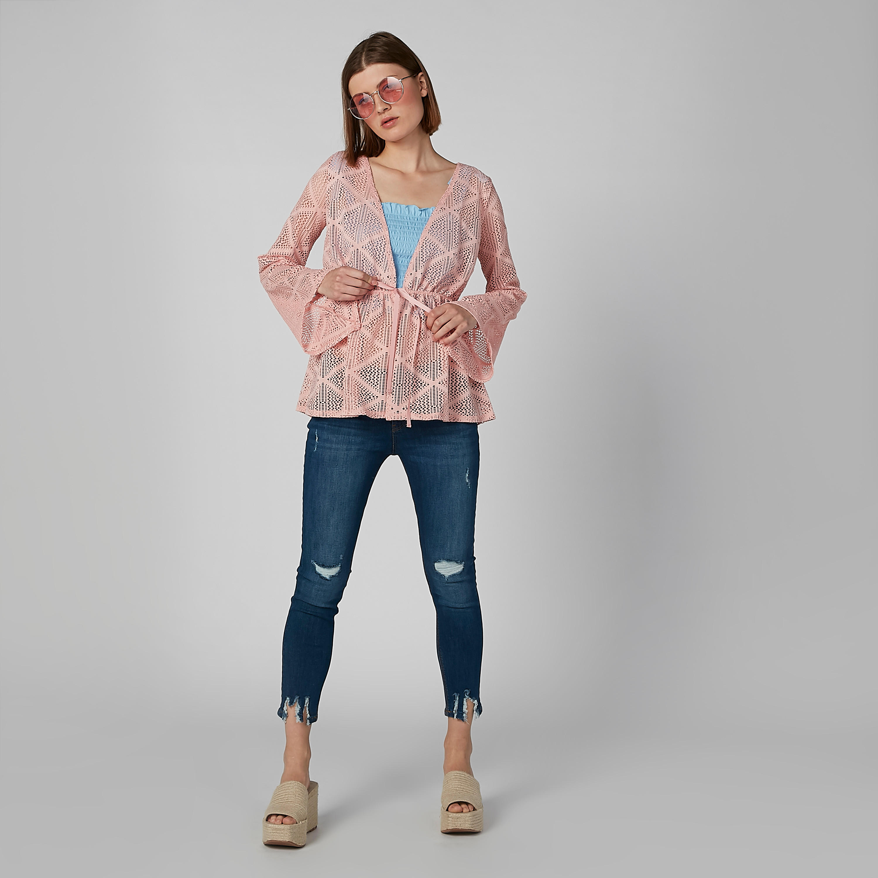 بلوزة دانتيل بأكمام طويلة وأربطة-women-clothing-shirtsandblouses-blouses-image-5