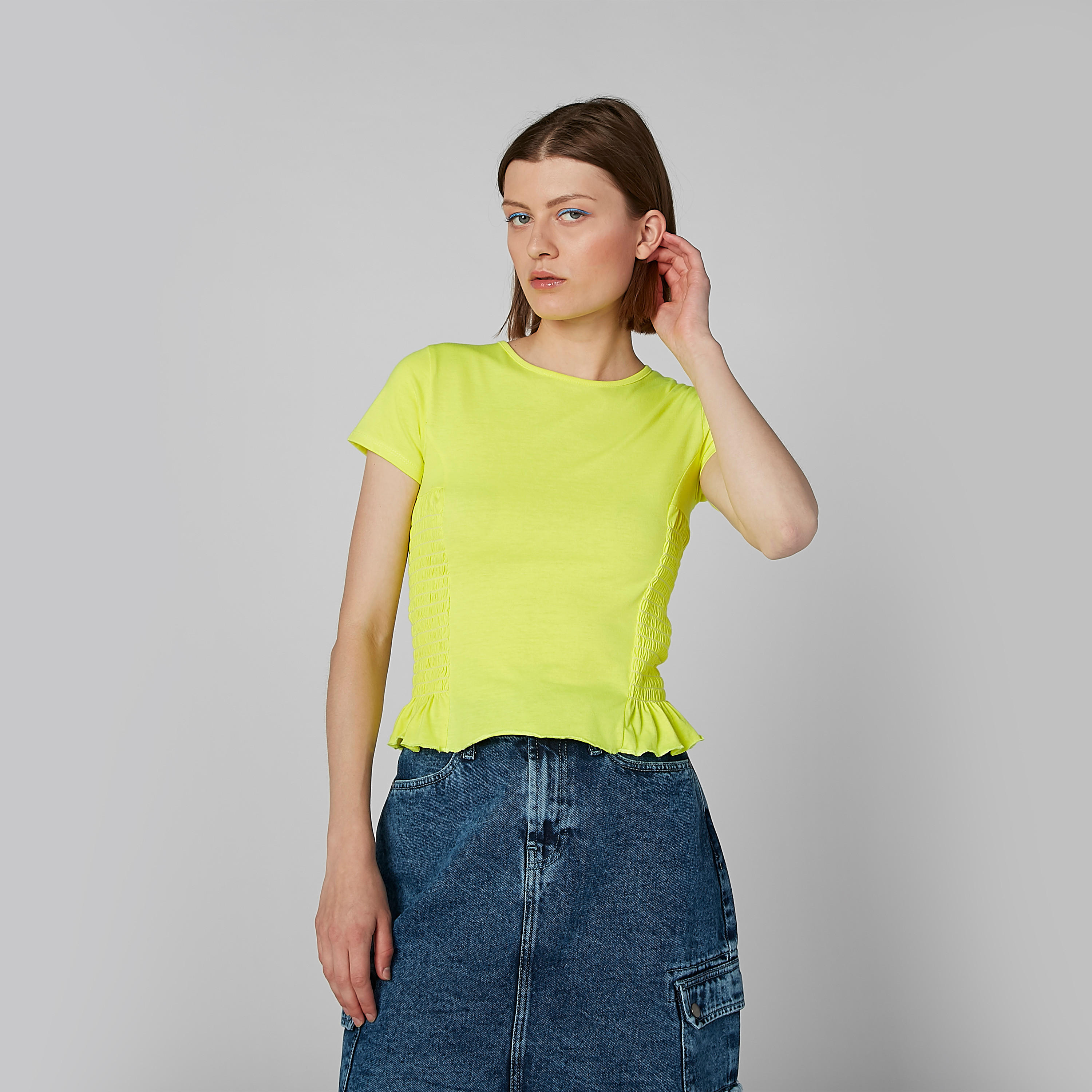 بلوزة بارزة الملمس بتطريز-women-clothing-tshirts-image-3