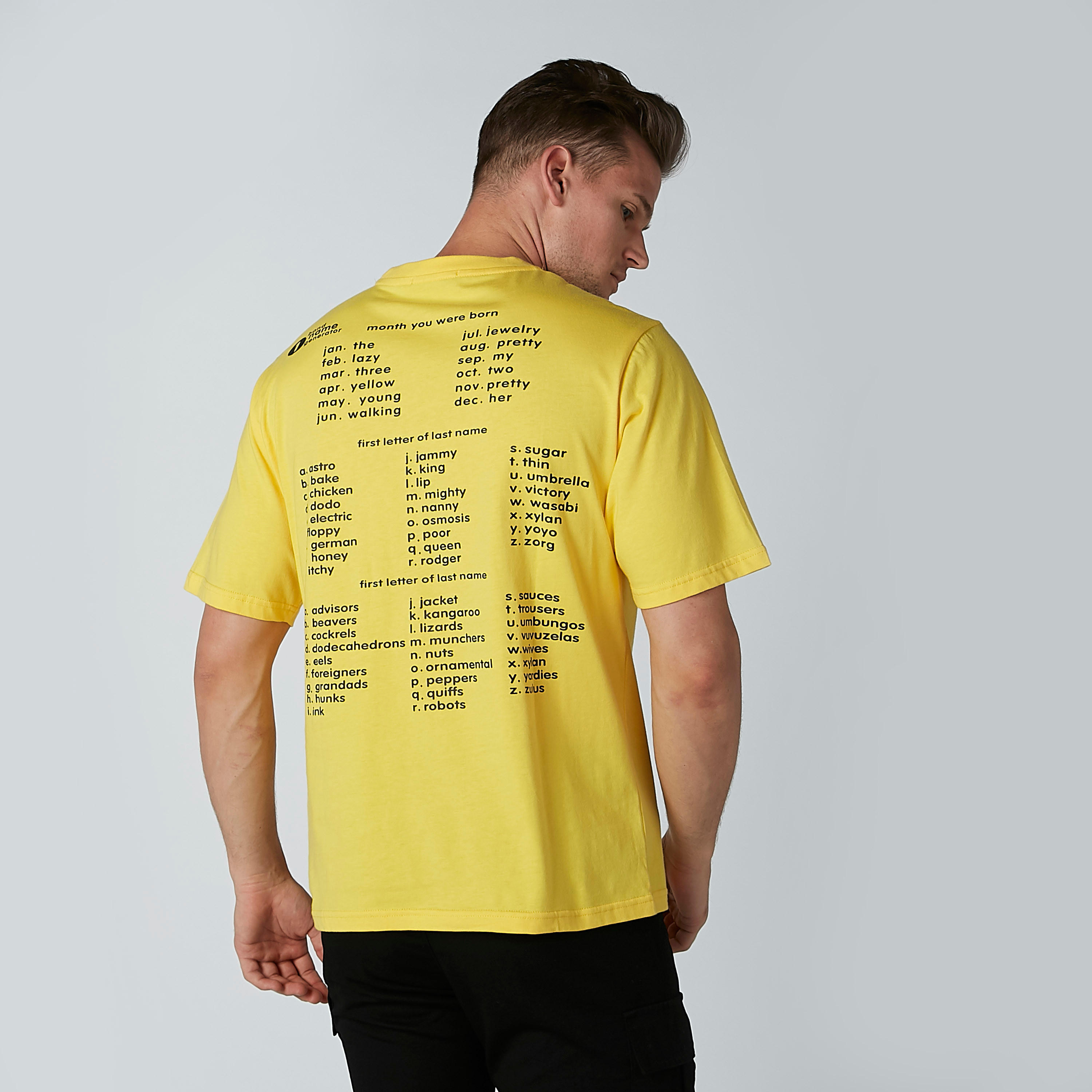 تيشيرت بطبعات وياقة مستديرة وأكمام قصيرة-men-clothing-tshirtsandpolos-tshirts-image-4