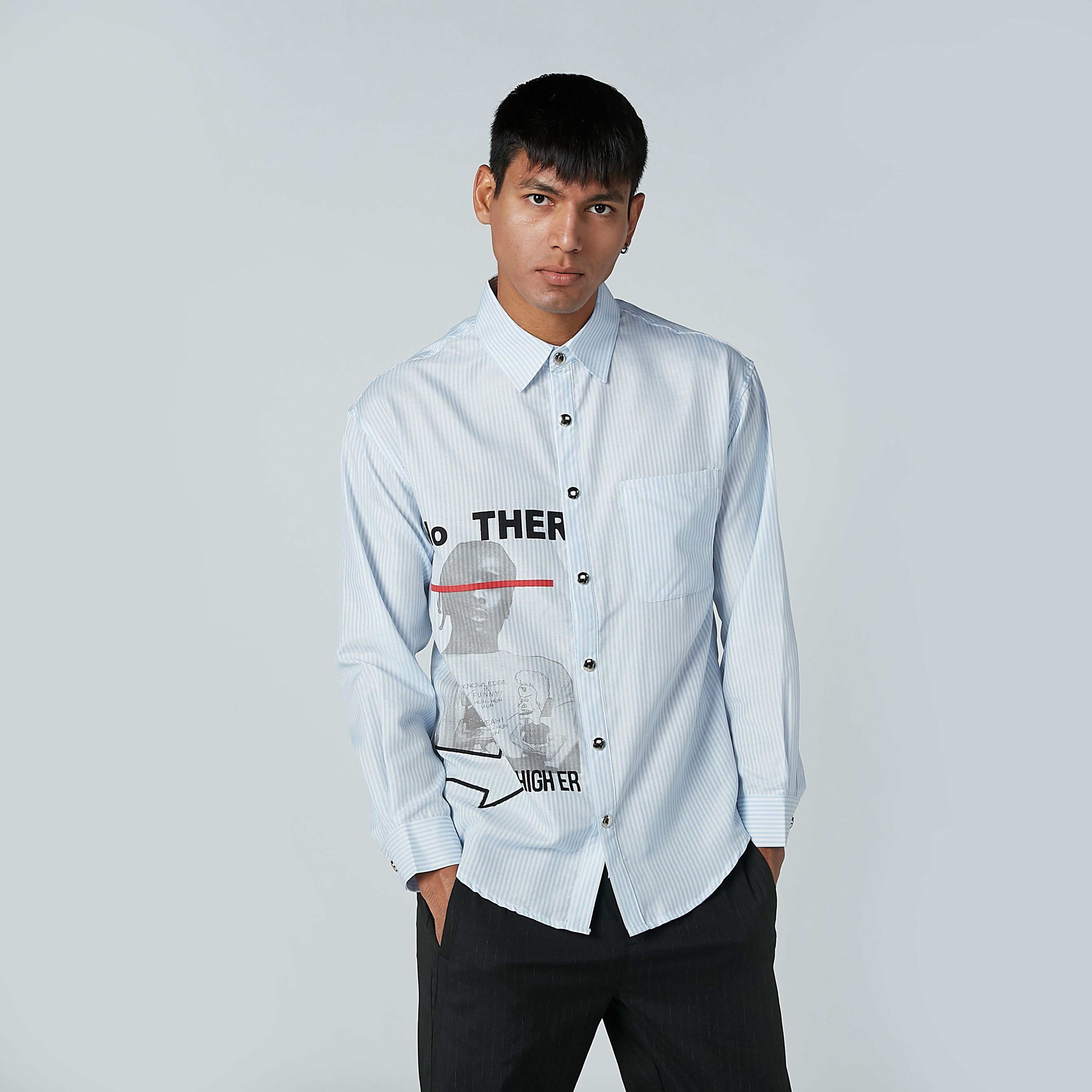قميص بأكمام طويلة وجيب على الصدر وطبعات-men-clothing-shirts-image-2
