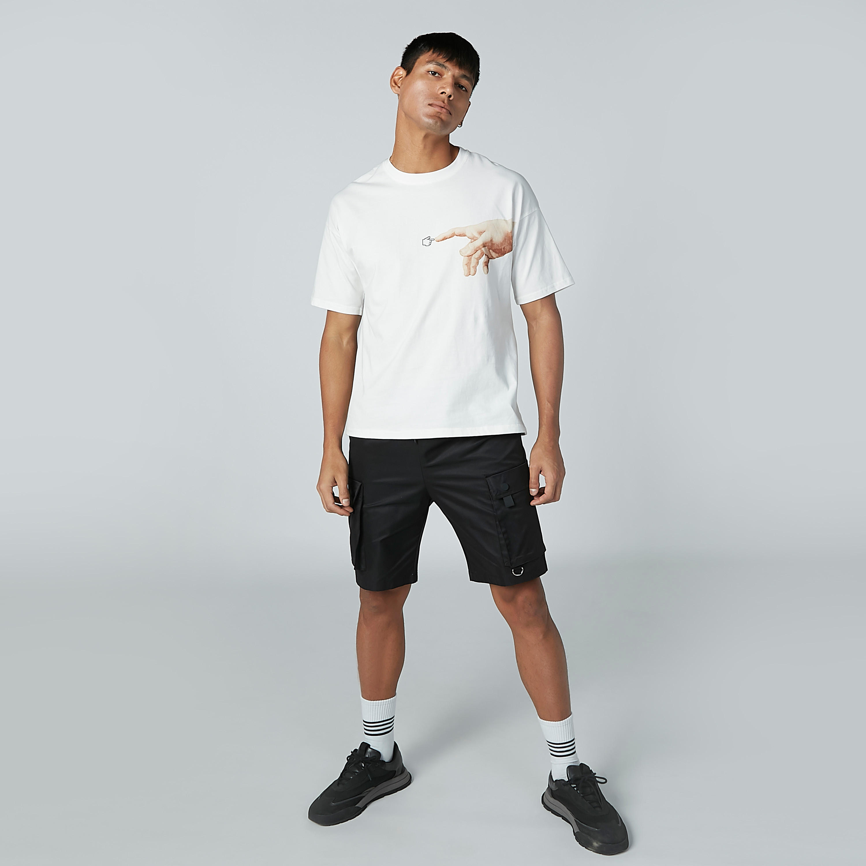 تيشيرت بياقة مستديرة وأكتاف منسدلة وطبعات-men-clothing-tshirtsandpolos-tshirts-image-1