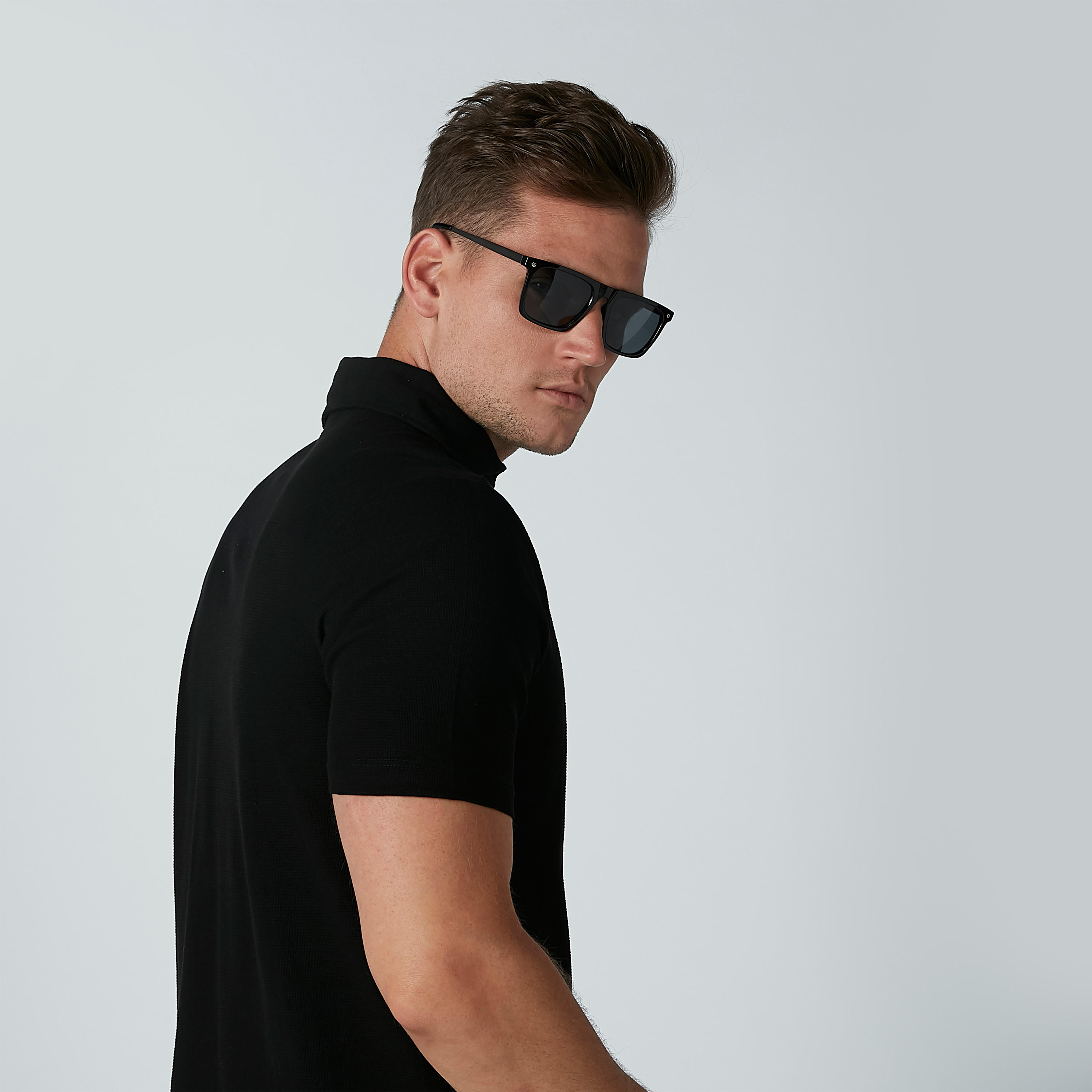 تيشيرت سادة بياقة بولو وأكمام قصيرة-men-clothing-tshirtsandpolos-polos-image-1