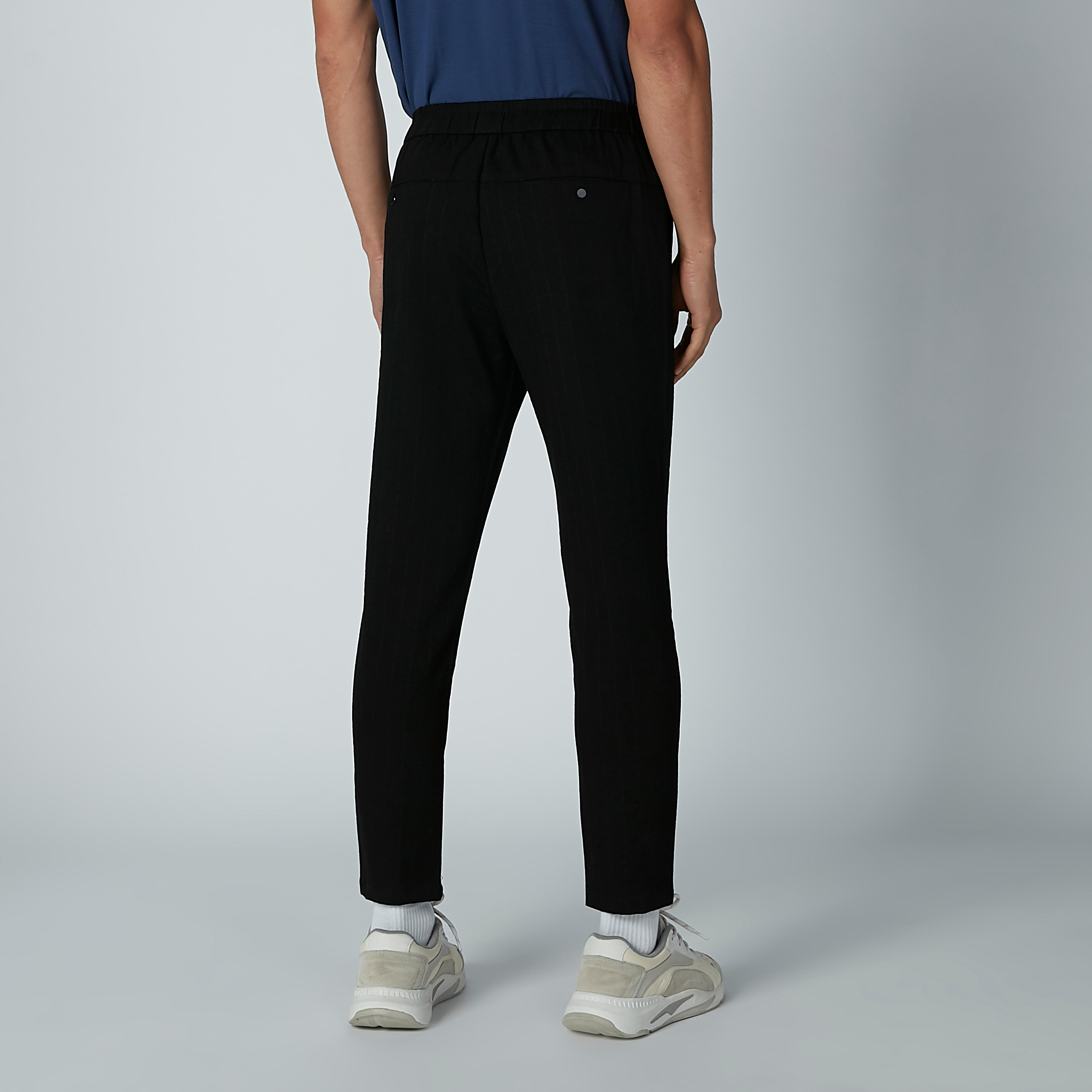 بنطال سادة طويل مع تفاصيل جيوب ورباط وخصر مطاطي-men-clothing-bottoms-trousersandchinos-trousers-image-4