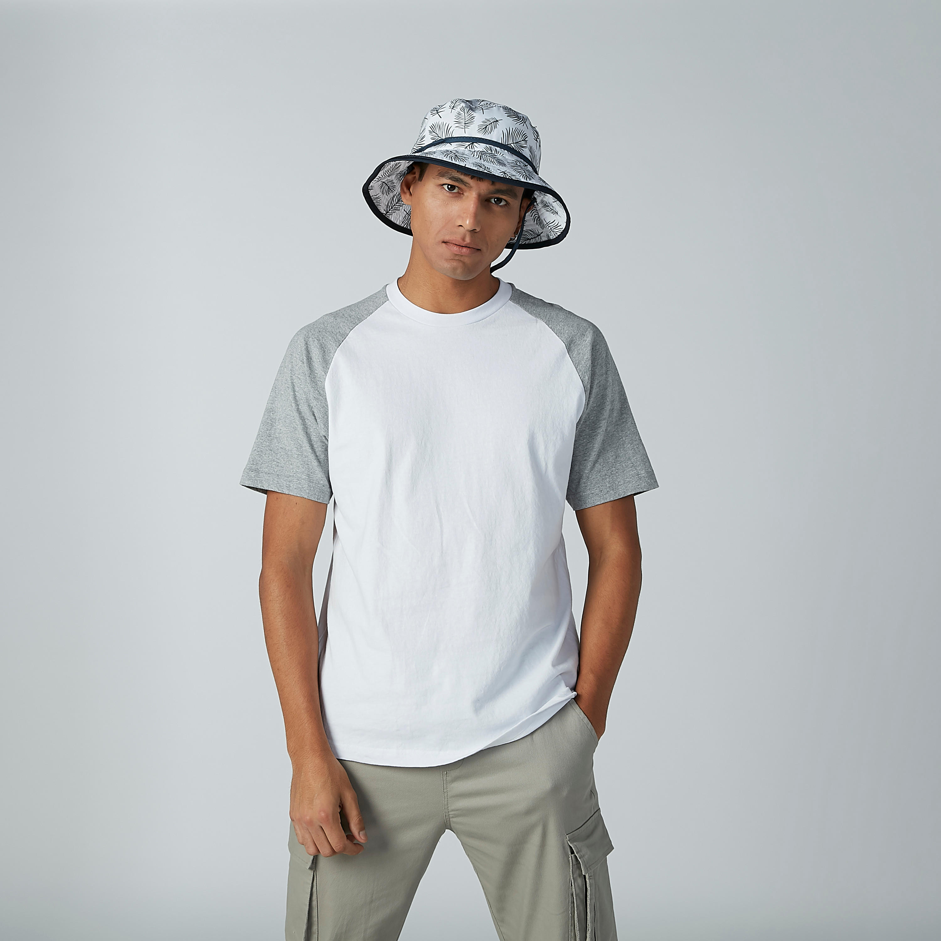 Plain T-shirt with Round Neck and Raglan Sleeves-men-clothing-tshirtsandpolos-tshirts-image-1