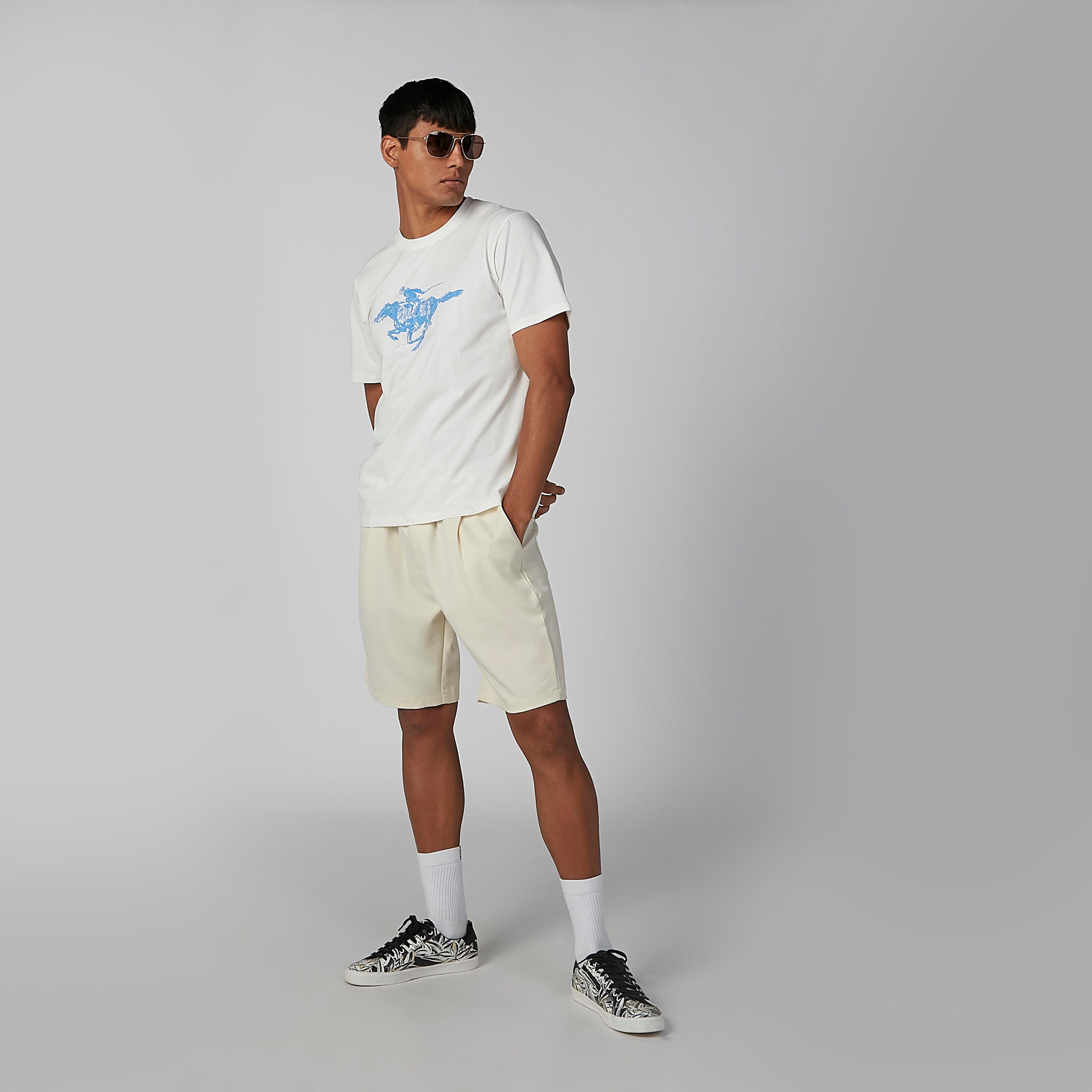تيشيرت بياقة مستديرة وأكمام قصيرة وطبعات-men-clothing-tshirtsandpolos-tshirts-image-2