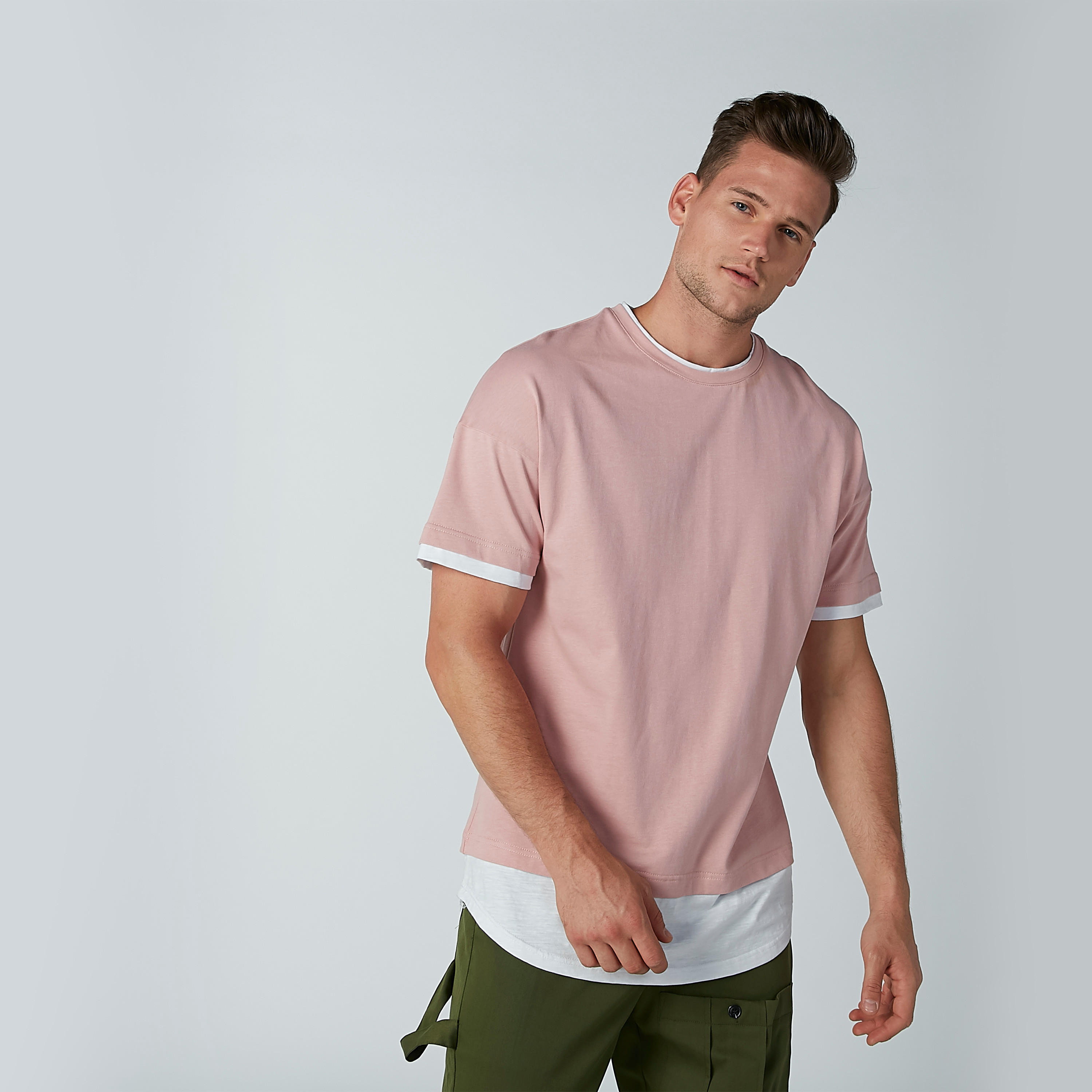 تيشيرت سادة بياقة مستديرة وأكمام قصيرة-men-clothing-tshirtsandpolos-tshirts-image-1