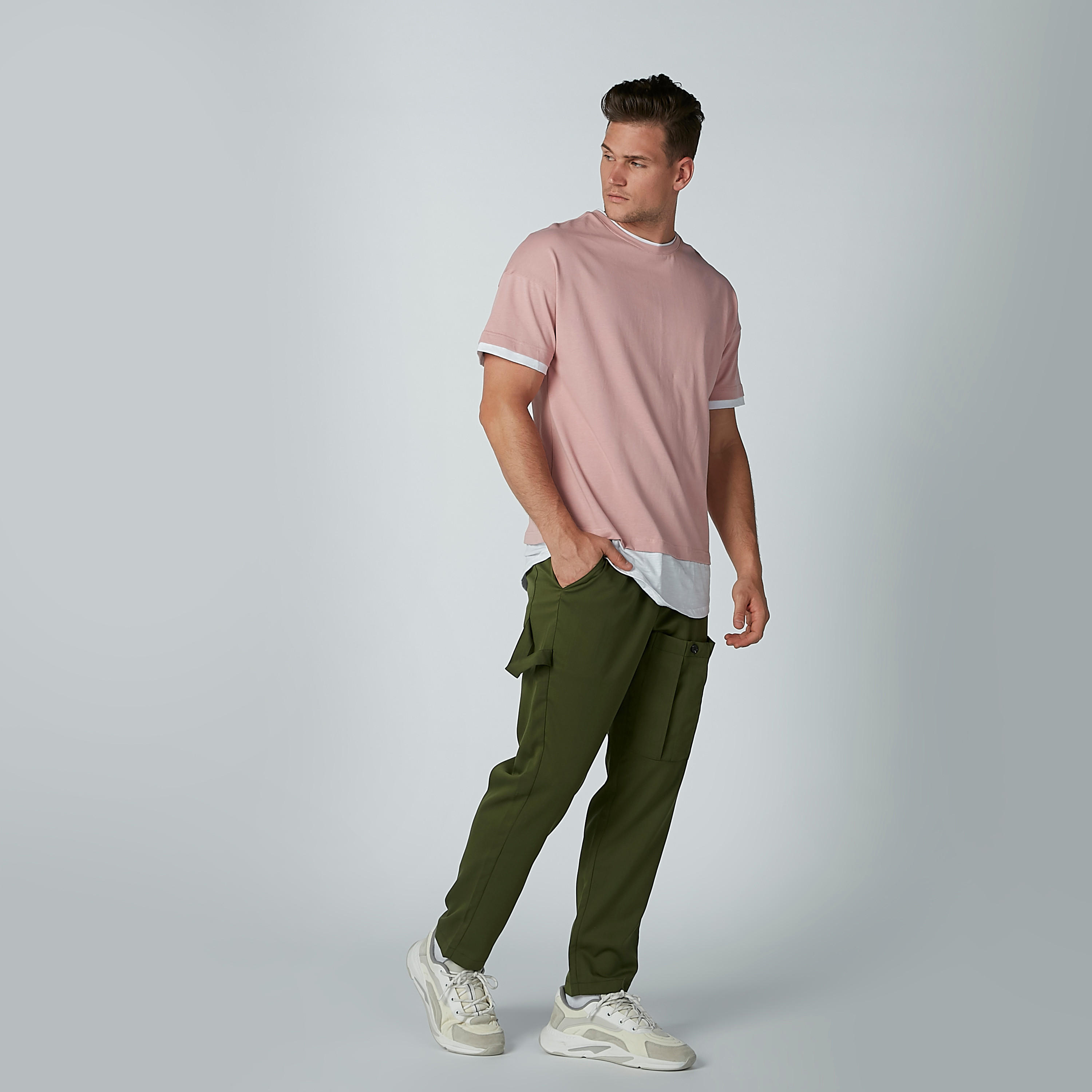 تيشيرت سادة بياقة مستديرة وأكمام قصيرة-men-clothing-tshirtsandpolos-tshirts-image-3