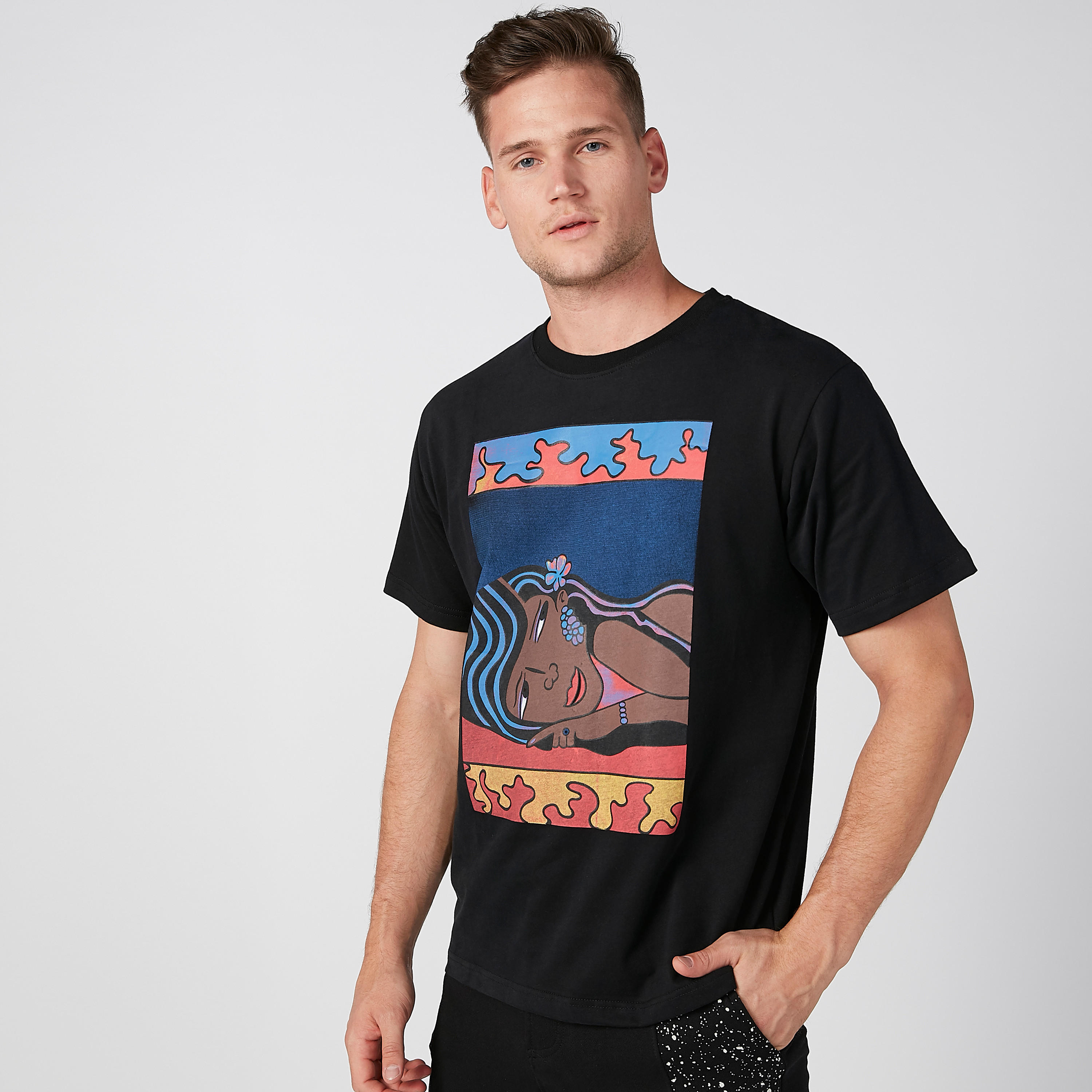 تيشيرت بياقة مستديرة وأكمام قصيرة وطبعات-men-clothing-tshirtsandpolos-tshirts-image-3