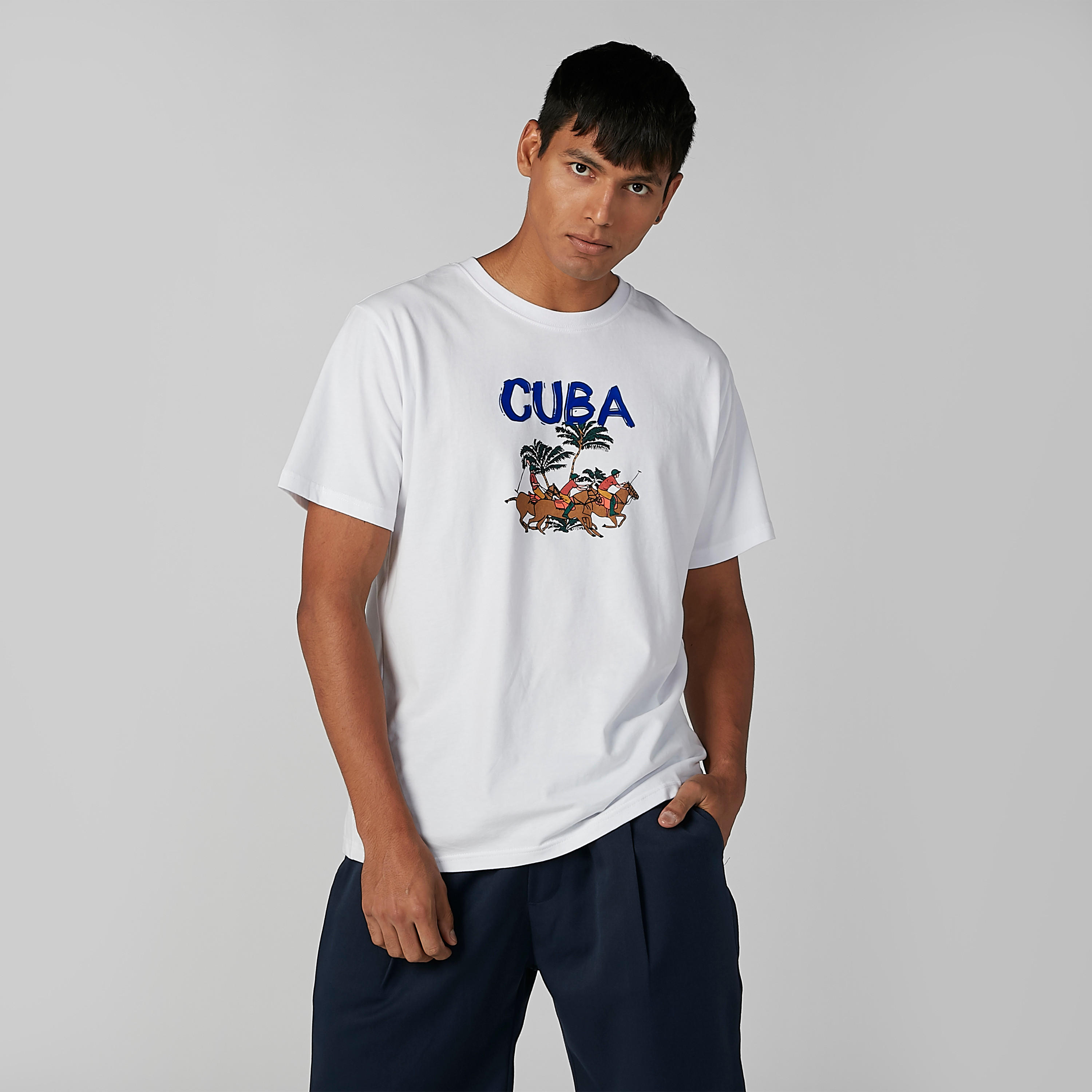 تيشيرت بياقة مستديرة وأكمام قصيرة وطبعات-men-clothing-tshirtsandpolos-tshirts-image-2