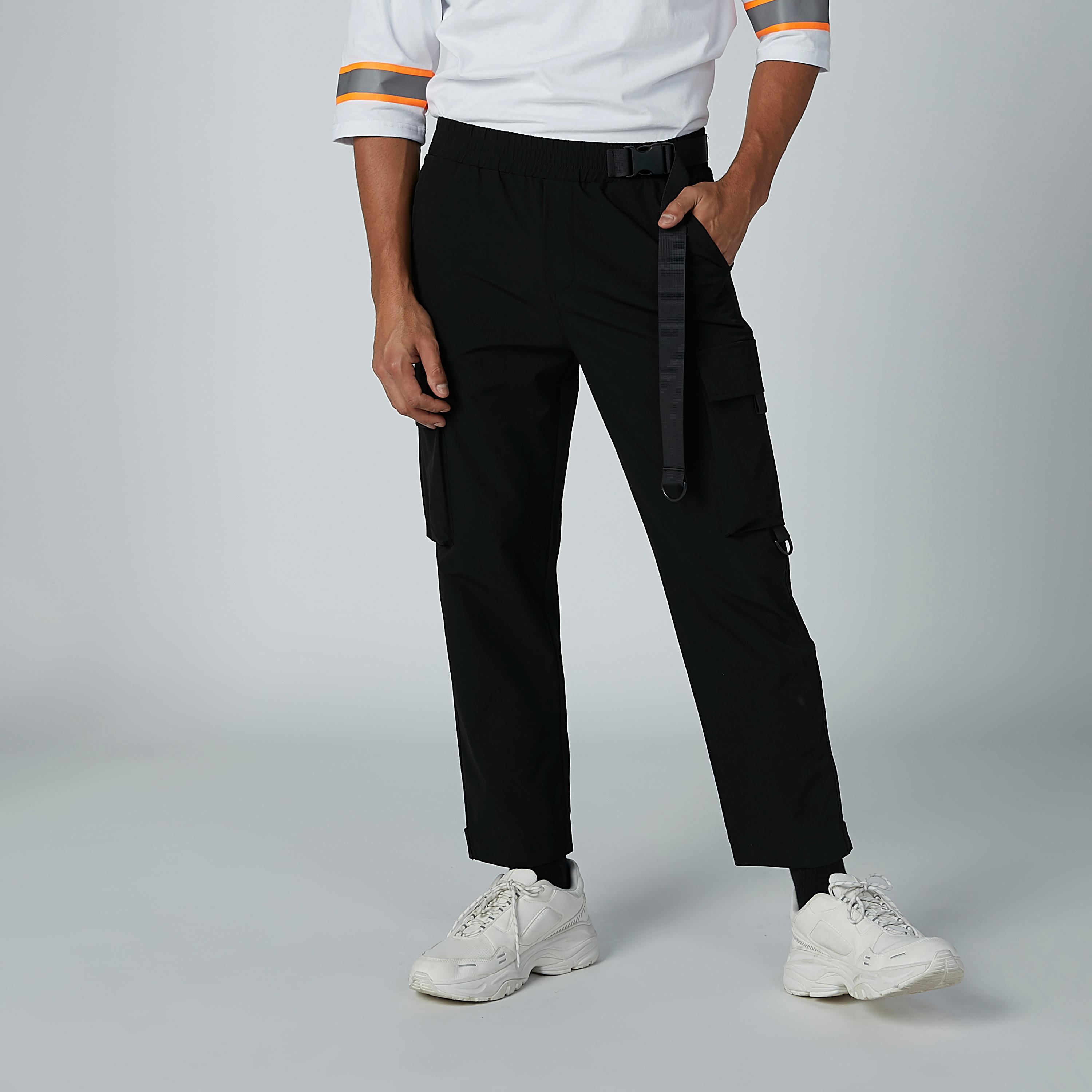 سروال سادة مع الجيب وابزيم-men-clothing-bottoms-trousersandchinos-trousers-image-1