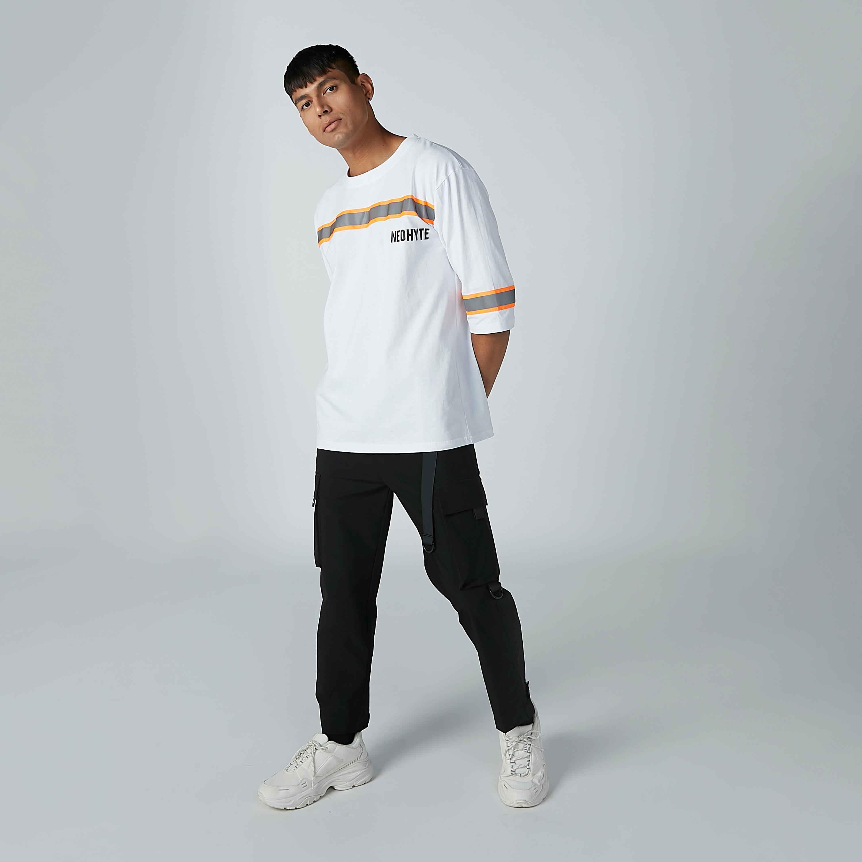 سروال سادة مع الجيب وابزيم-men-clothing-bottoms-trousersandchinos-trousers-image-2