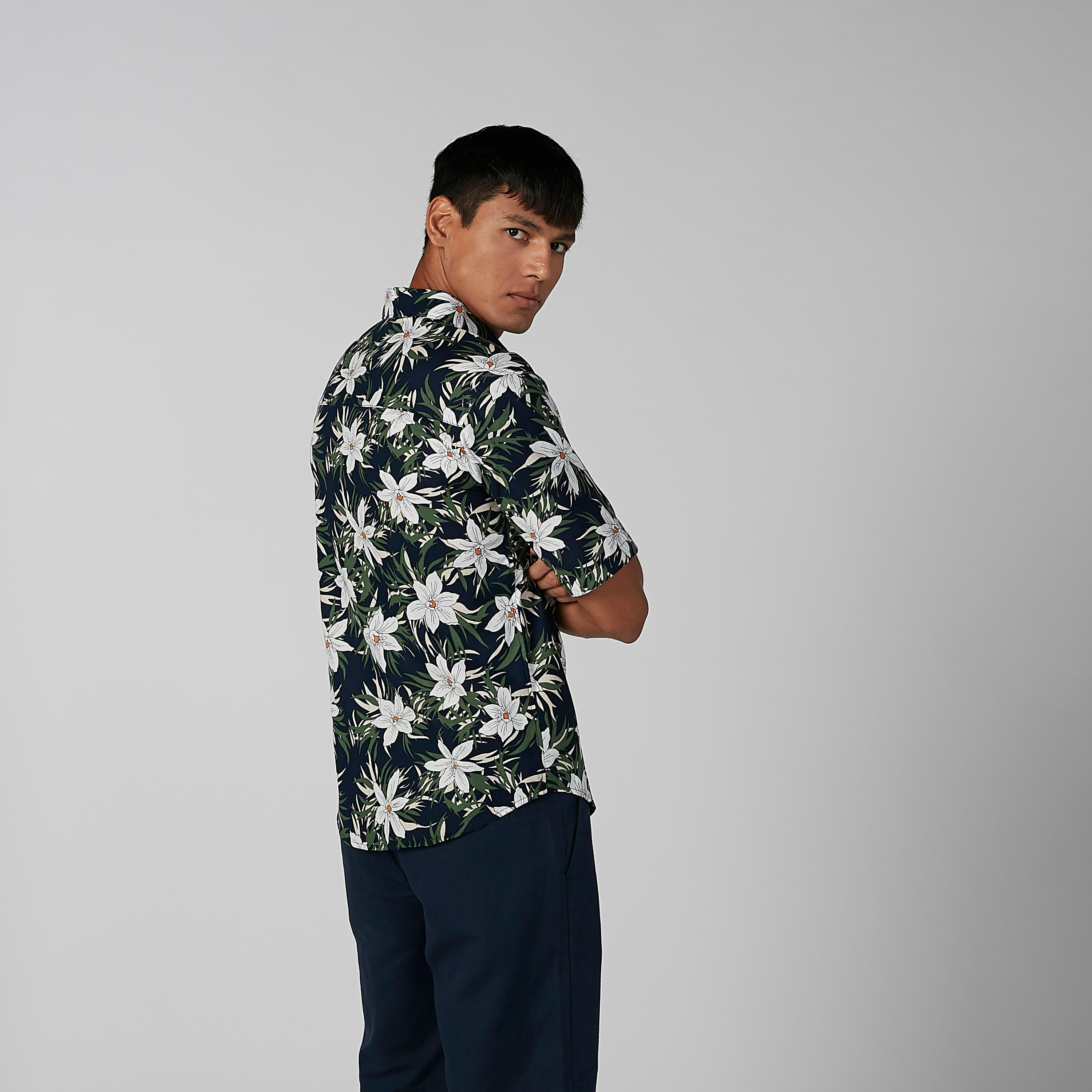 Floral Printed Shirt with Short Sleeves and Spread Collar-men-clothing-shirts-image-3