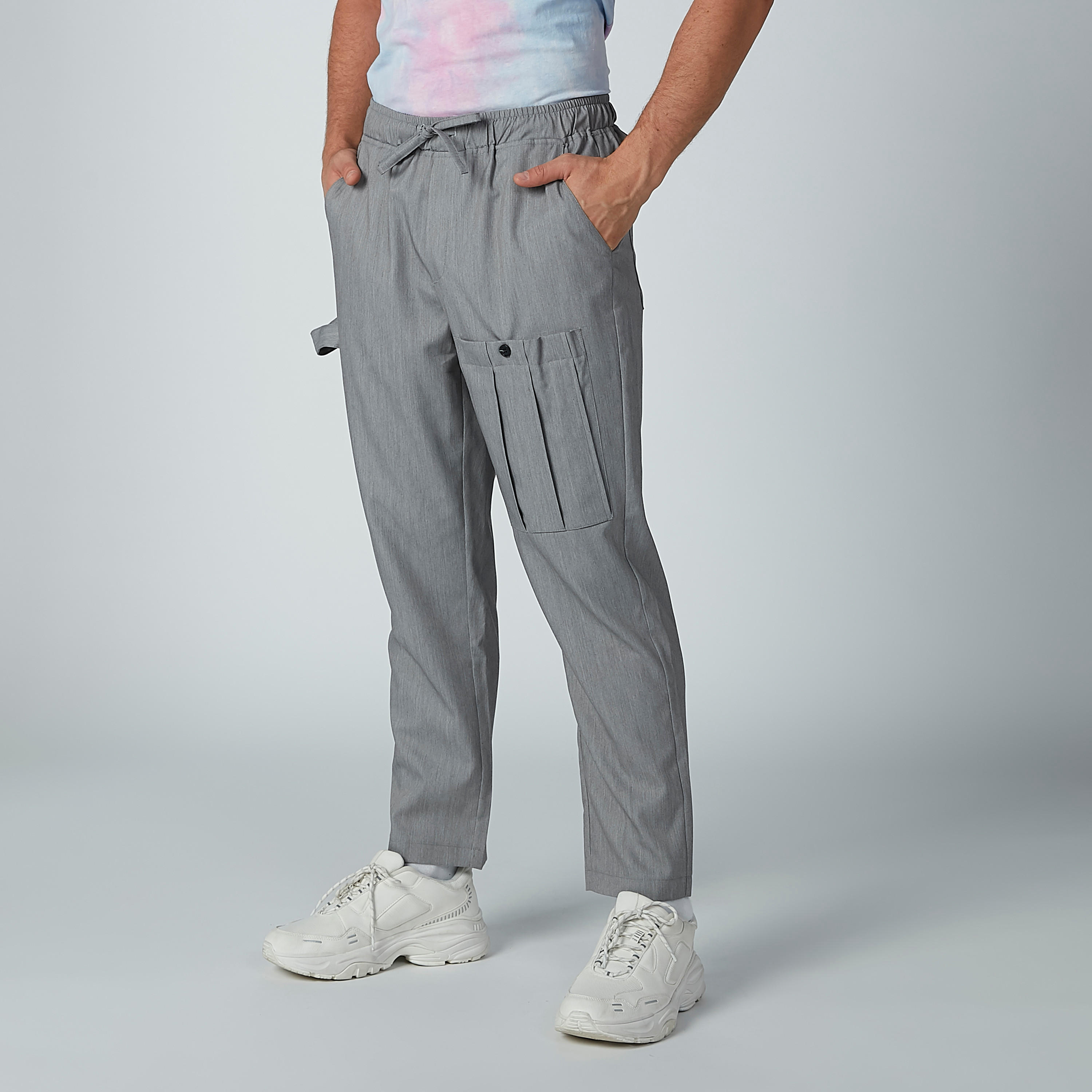 بنطال سادة بخصر مرن ورباط وجيوب-men-clothing-bottoms-trousersandchinos-trousers-image-1