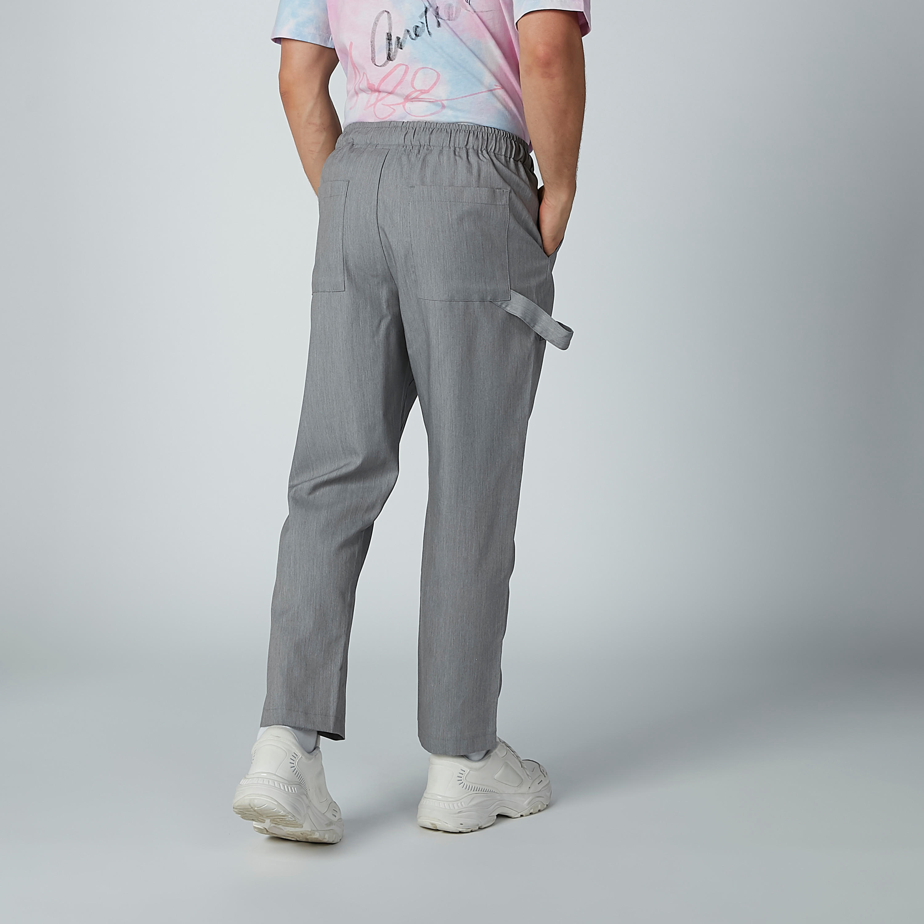 بنطال سادة بخصر مرن ورباط وجيوب-men-clothing-bottoms-trousersandchinos-trousers-image-4