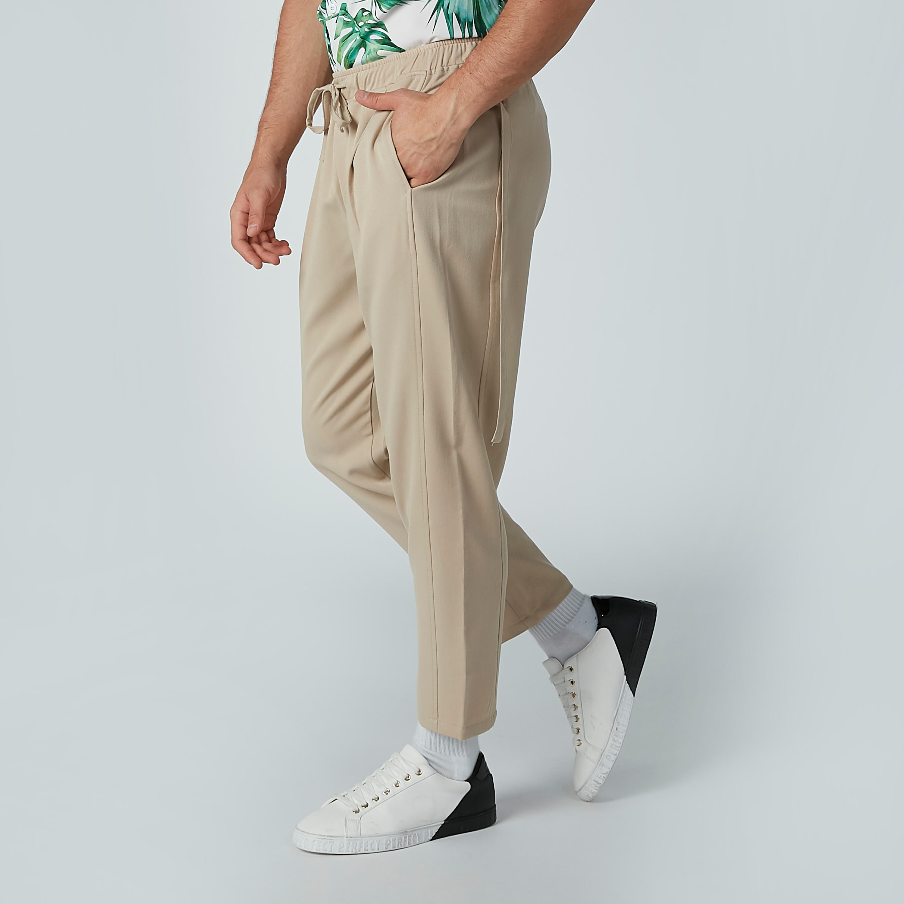 بنطال سادة بخصر مرن ورباط وجيوب-men-clothing-bottoms-trousersandchinos-trousers-image-5
