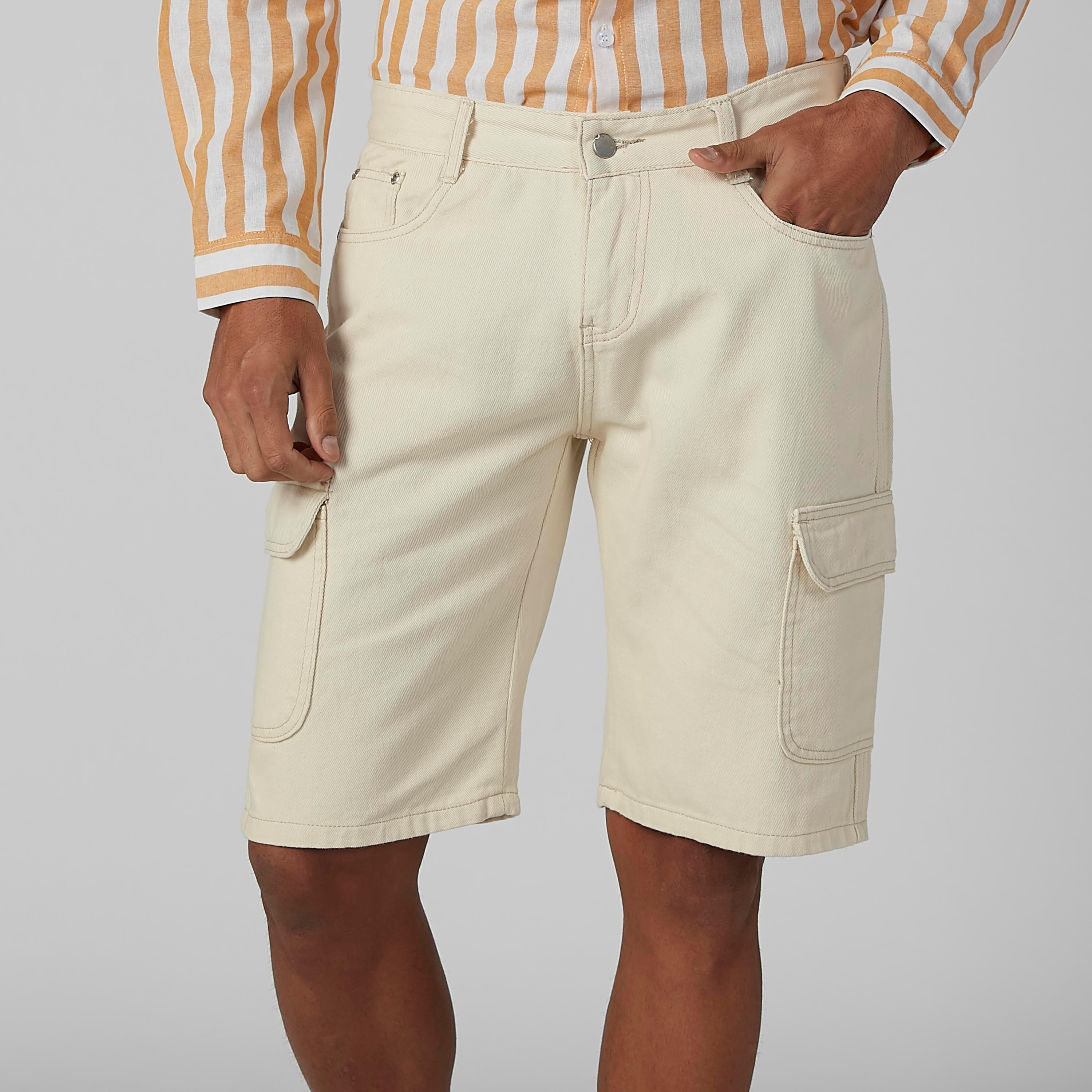 شورت دينم سادة بخصر متوسط الارتفاع وجيوب وحلقات للحزام-men-clothing-bottoms-shorts-image-2