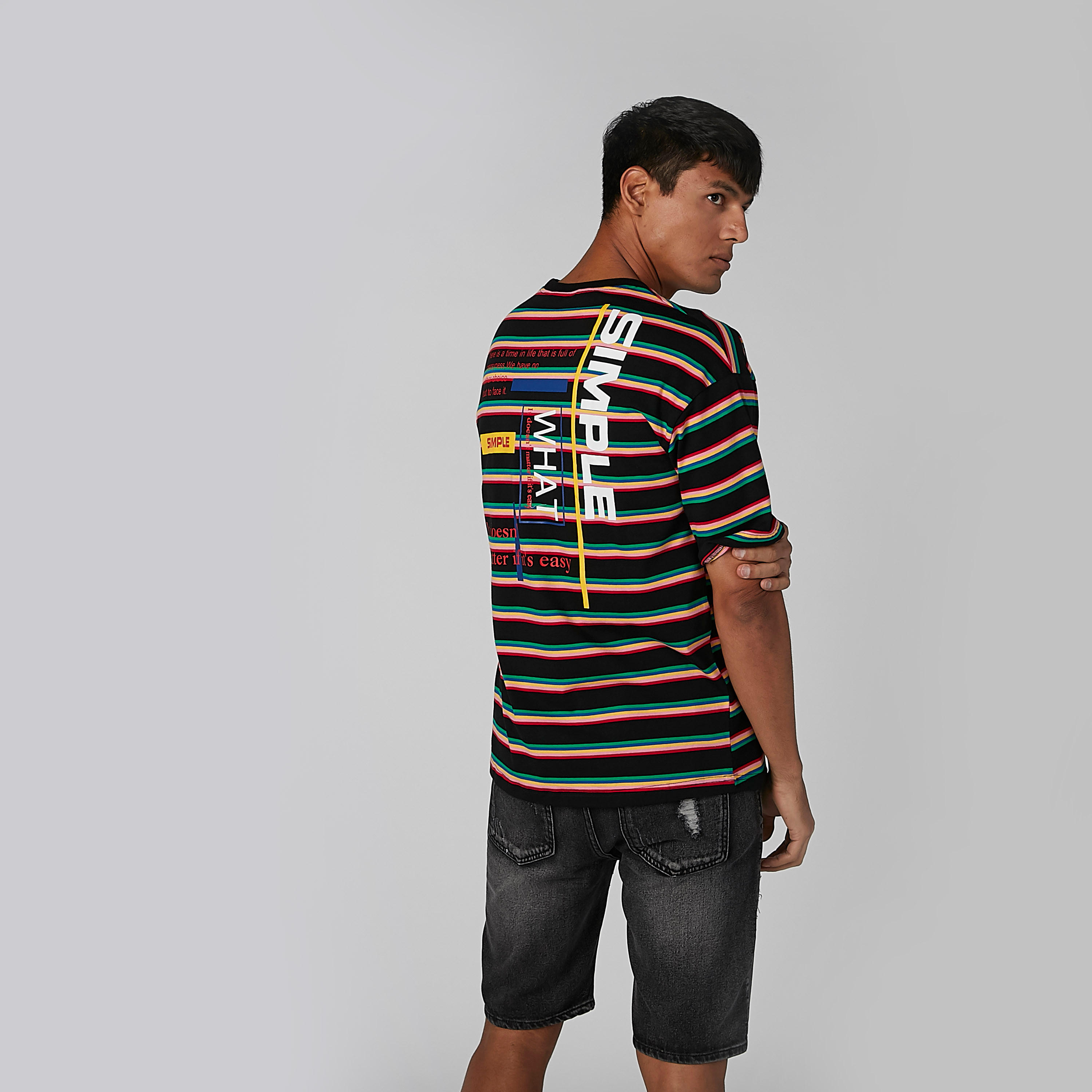 تيشيرت مقلّم بياقة مستديرة وأكمام قصيرة-men-clothing-tshirtsandpolos-tshirts-image-3