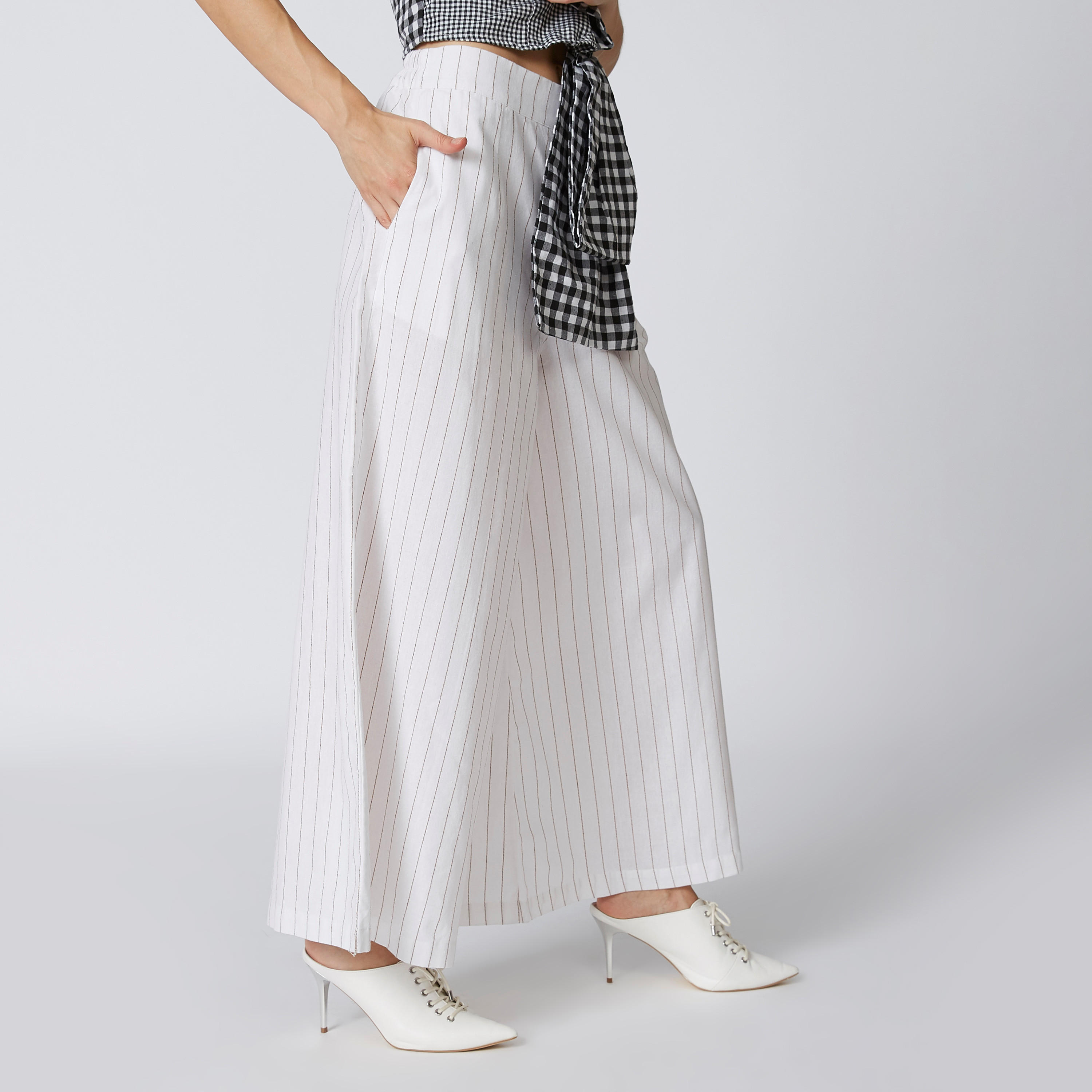 بنطال بالازو طويل مقلّم بجيوب جانبية-women-clothing-bottoms-trousers-image-3