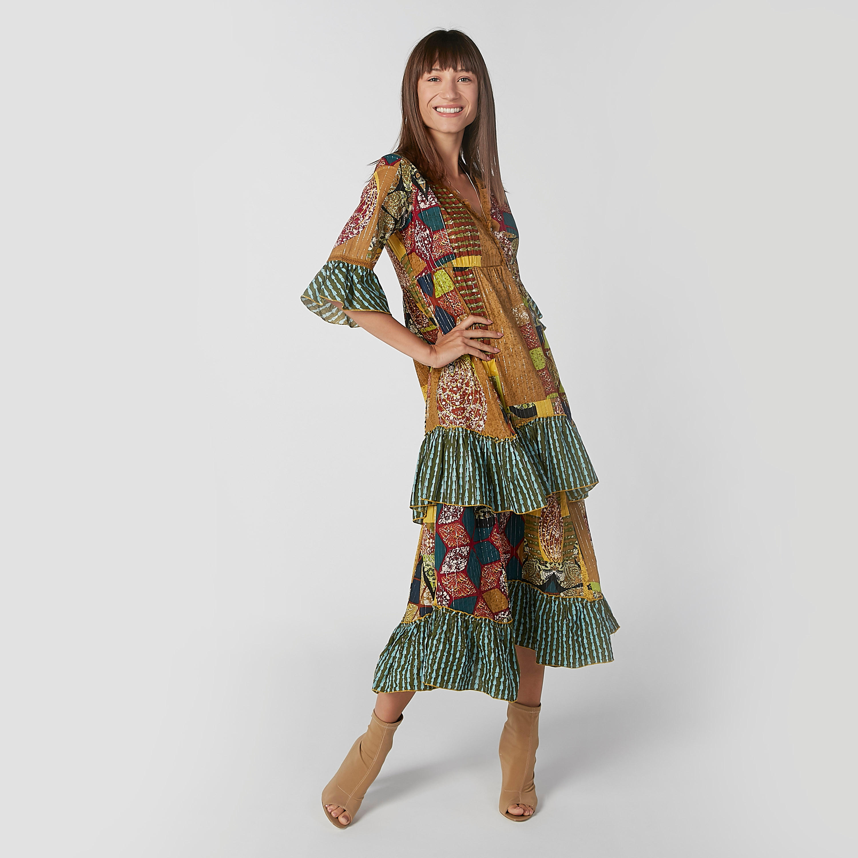 فستان ميدي إيه لاين بياقة V وأكمام واسعة وطبعات-women-clothing-dresses-image-1