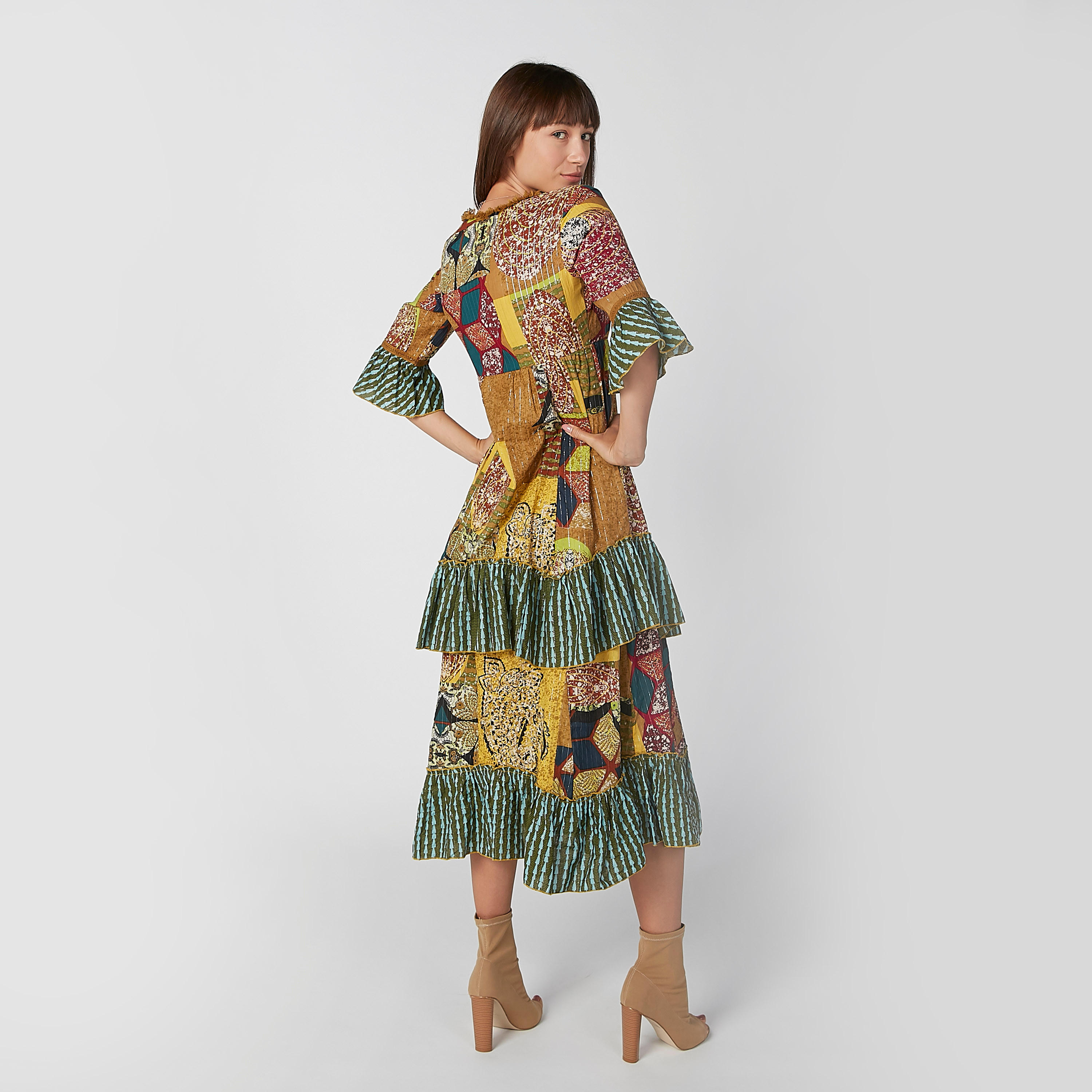 فستان ميدي إيه لاين بياقة V وأكمام واسعة وطبعات-women-clothing-dresses-image-2