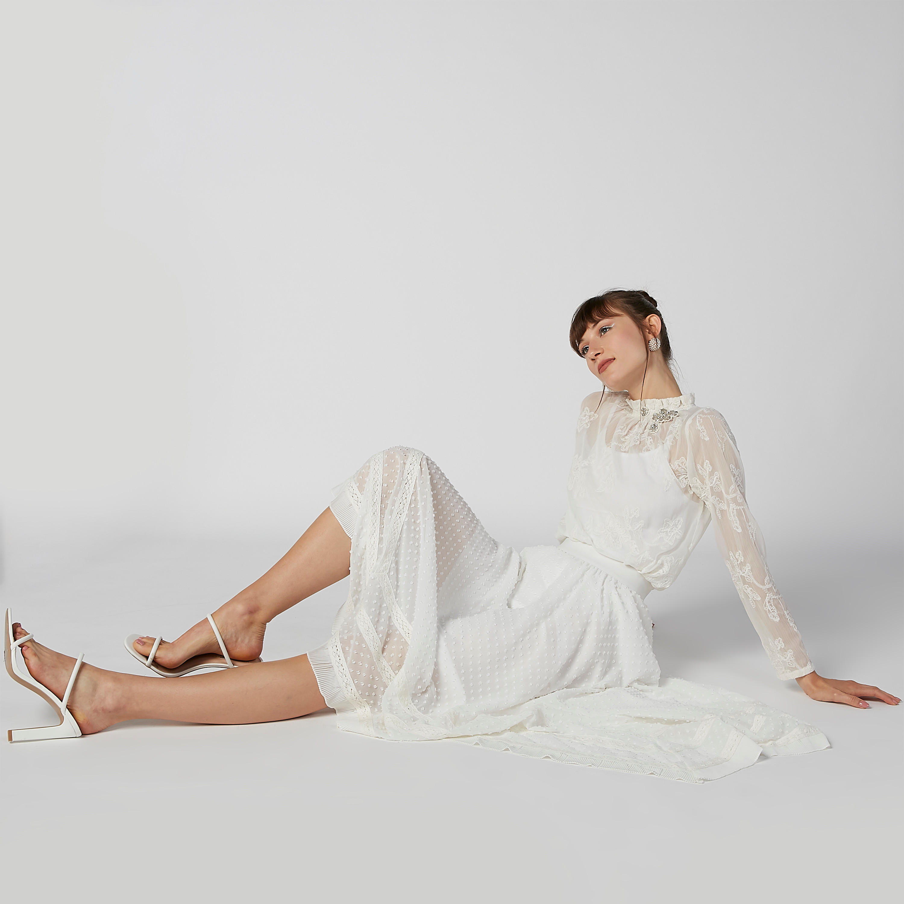 بلوزة بارزة الملمس بياقة عالية وأكمام طويلة-women-clothing-shirtsandblouses-blouses-image-5