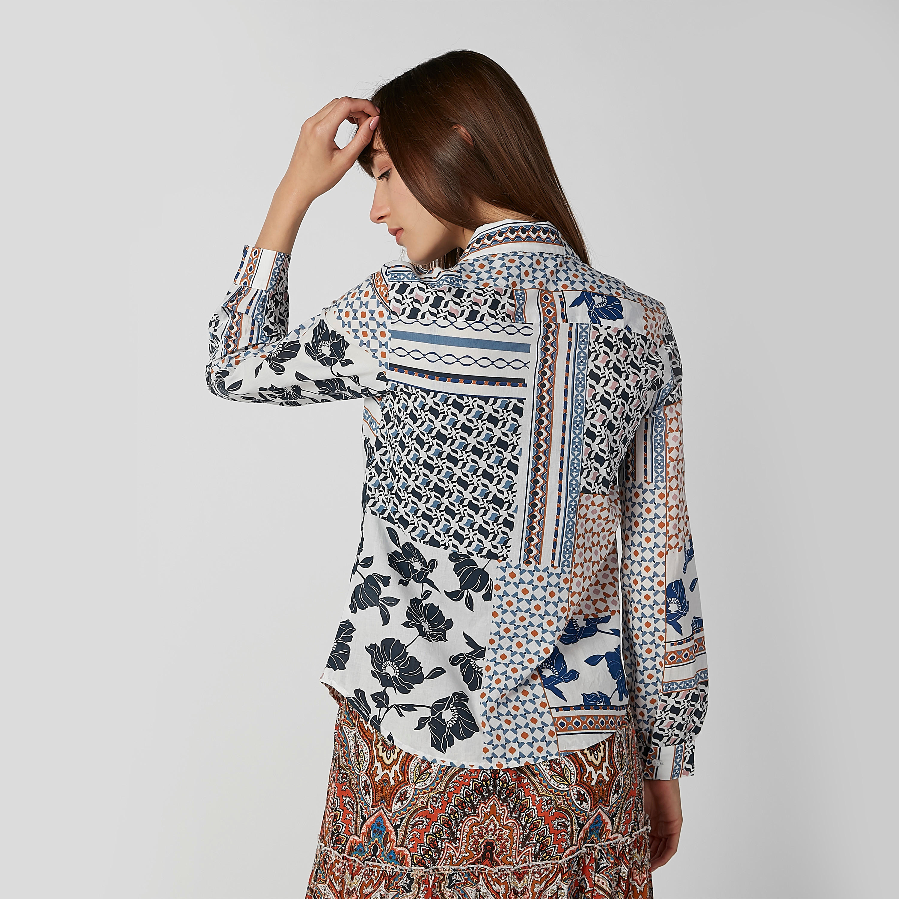 Printed Top with Long Sleeves and Spread Collar-women-clothing-shirtsandblouses-blouses-image-4