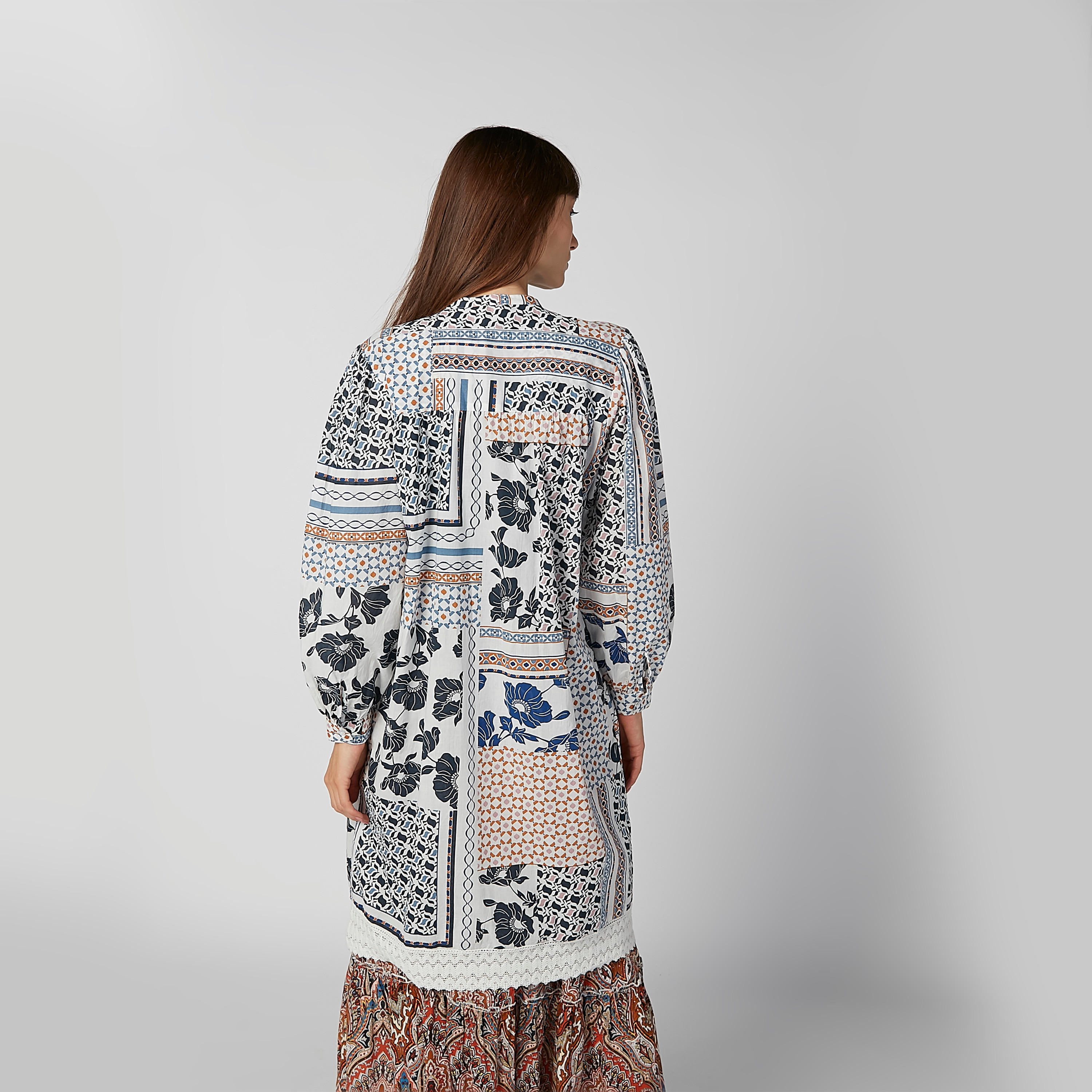 تونيك بياقة مستديرة وأكمام طويلة وطبعات-women-clothing-shirtsandblouses-blouses-image-5