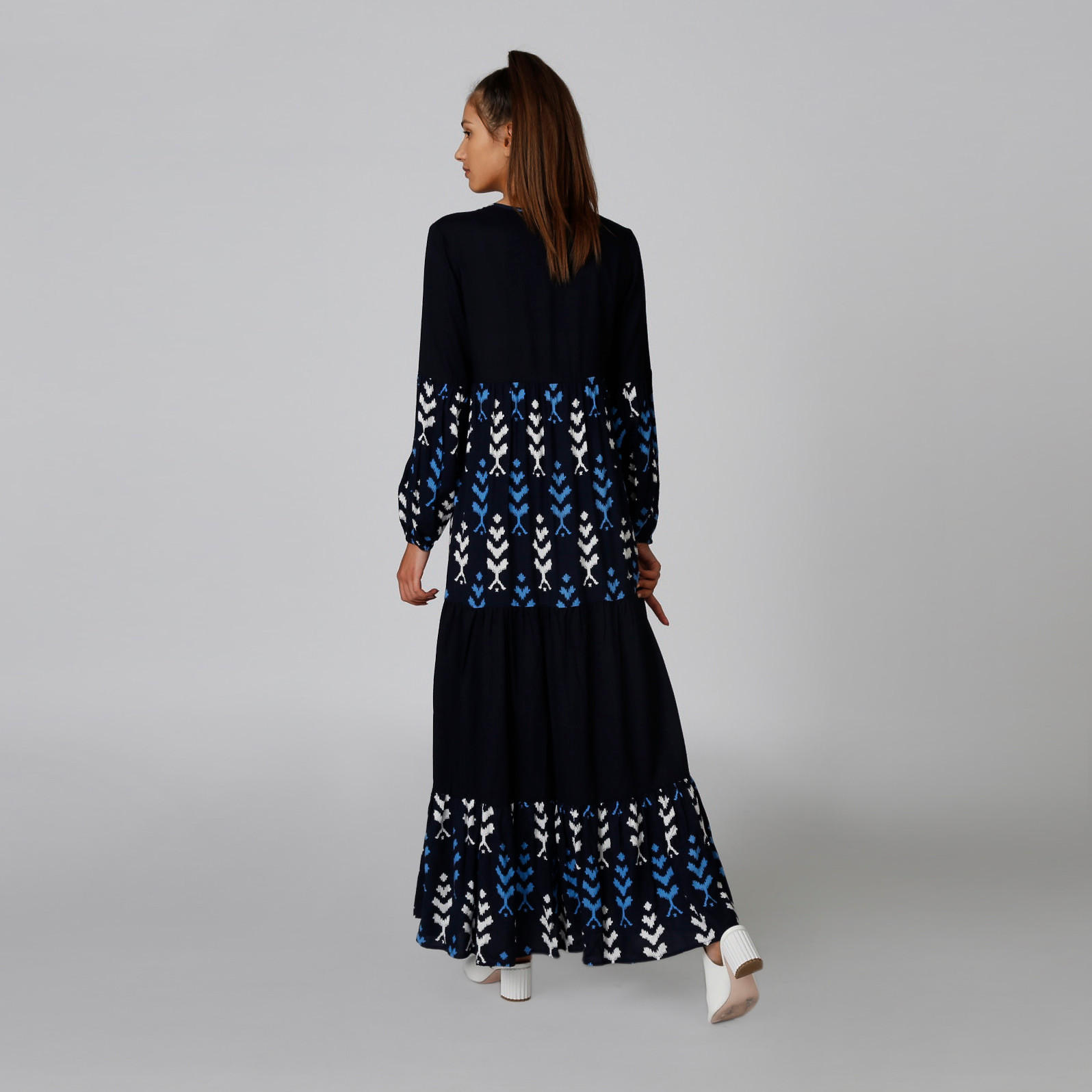 فستان طويل إيه لاين بأكمام طويلة وأربطة وطبعات-women-clothing-dresses-image-2