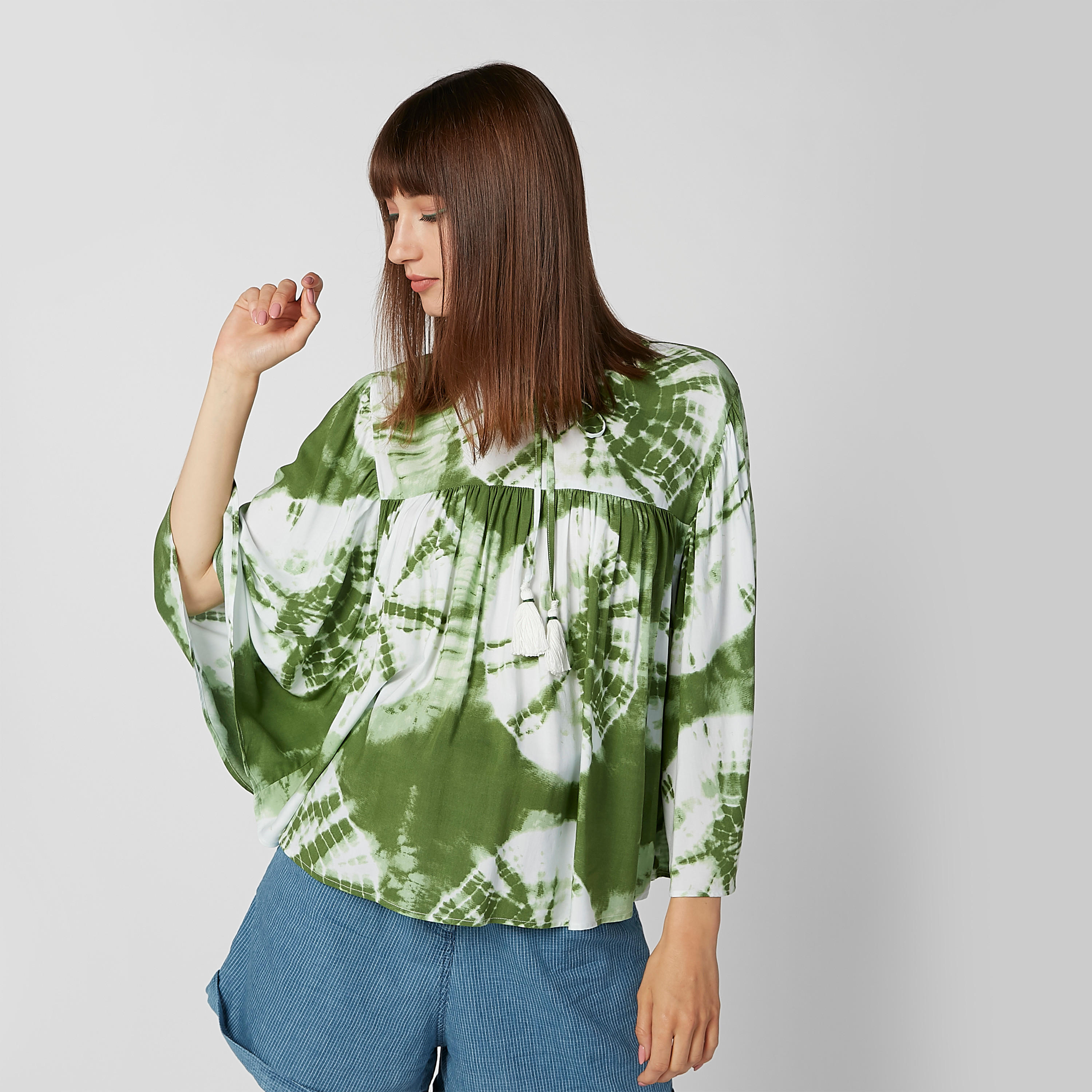 بلوزة قفطان بأكمام طويلة وأربطة وطبعات-women-clothing-shirtsandblouses-blouses-image-1
