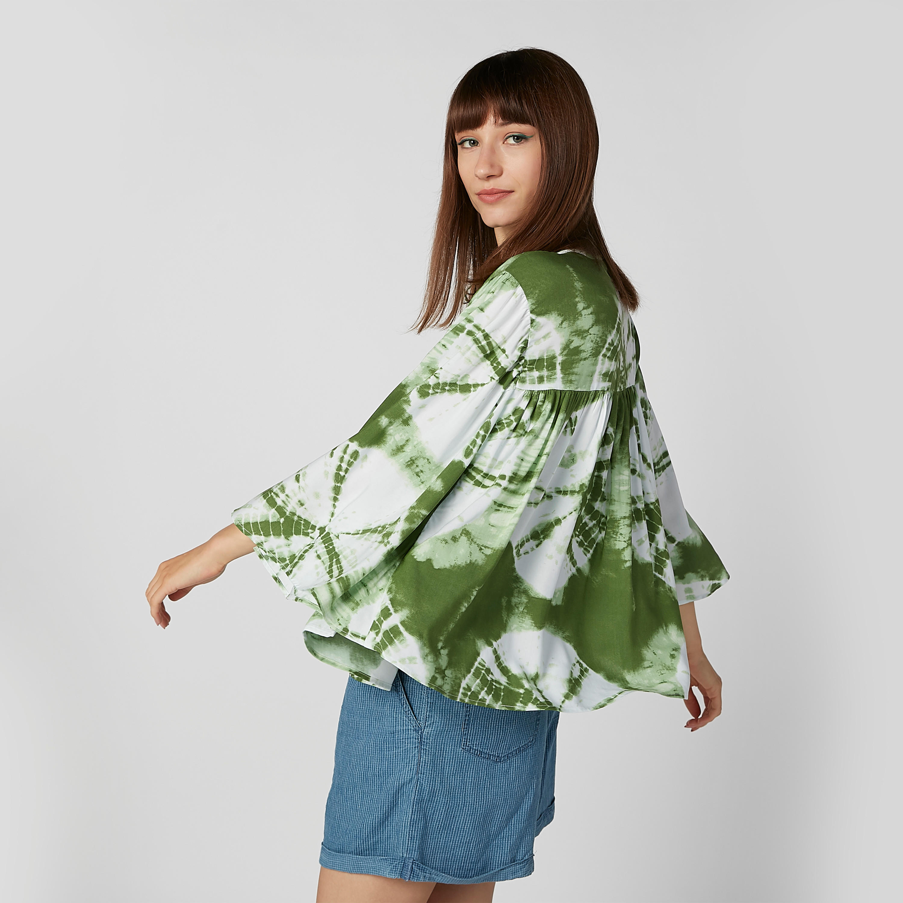 بلوزة قفطان بأكمام طويلة وأربطة وطبعات-women-clothing-shirtsandblouses-blouses-image-4