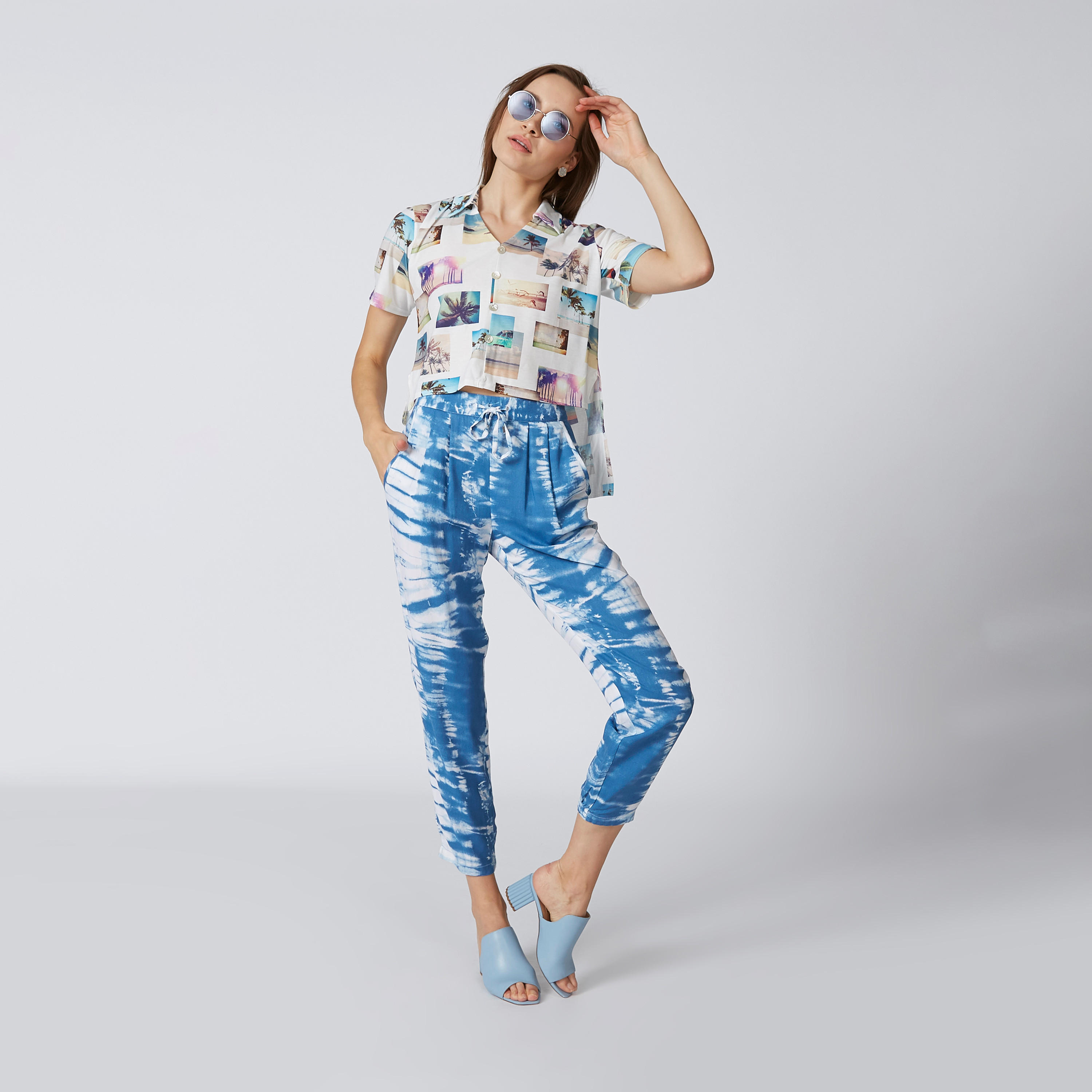 بنطلون بخصر متوسط الارتفاع وجيوب وطبعات -women-clothing-bottoms-trousers-image-3