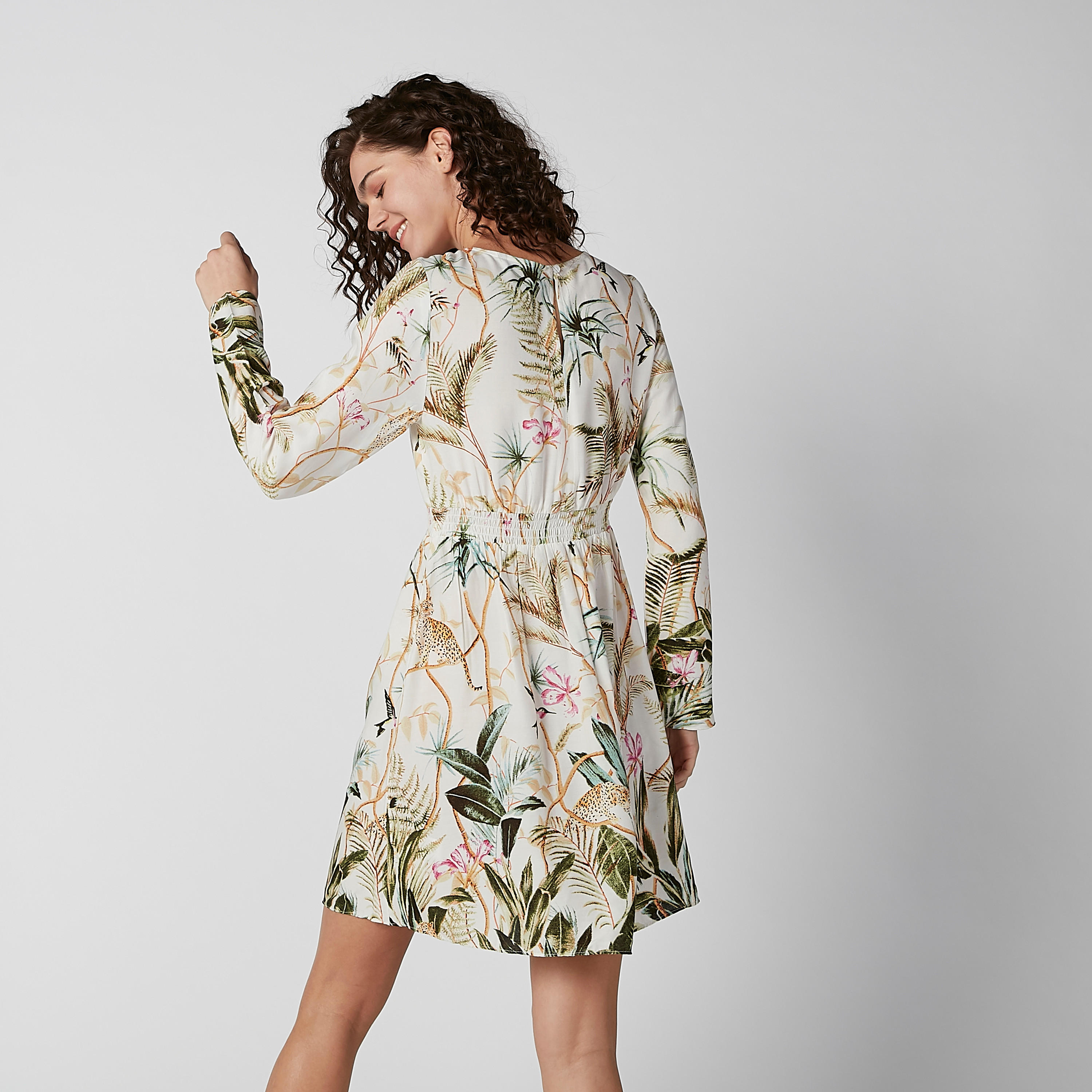 فستان بياقة مستديرة وأكمام طويلة وطبعات-women-clothing-dresses-image-3