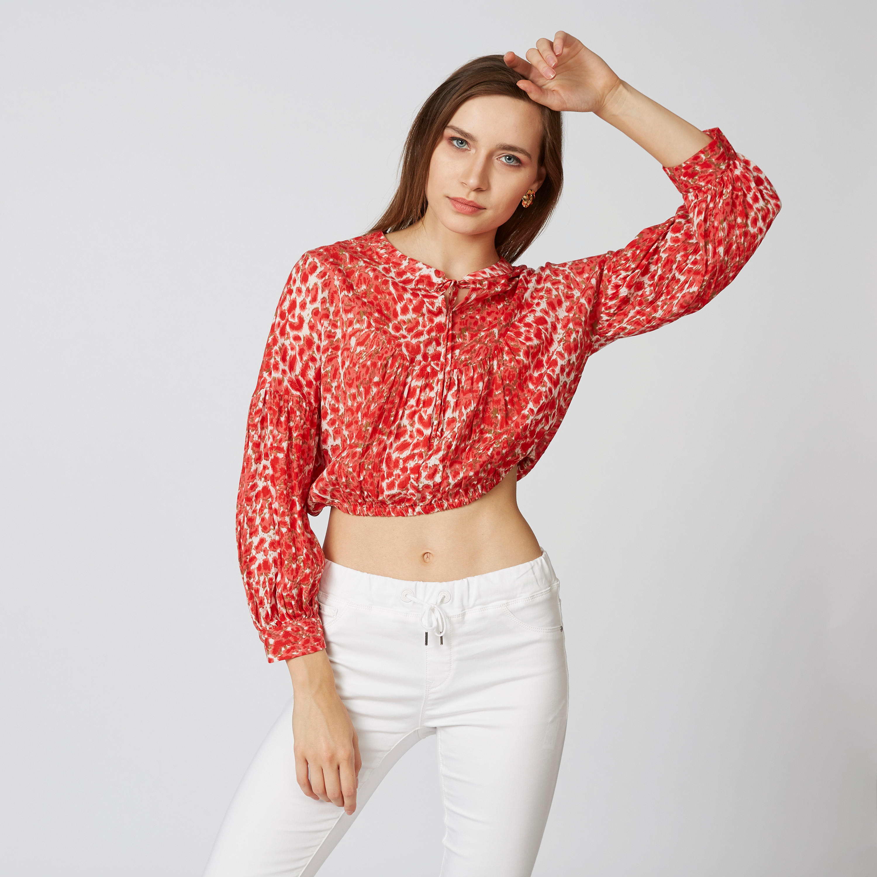 بلوزة قصيرة بأكمام بيشوب وأربطة وطبعات-women-clothing-shirtsandblouses-blouses-image-1