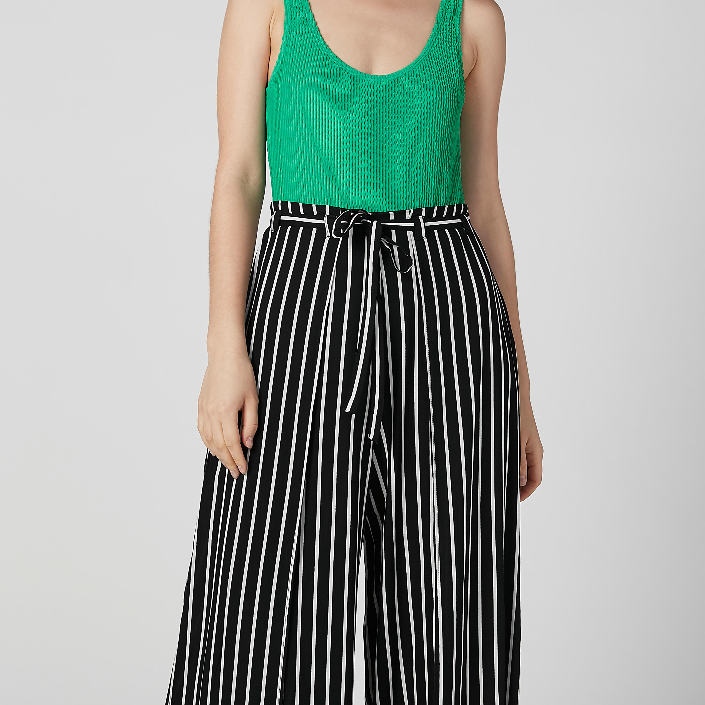 بنطلون بالازو مقلم بخصر مرن أربطة وفتحة جانبية-women-clothing-bottoms-trousers-image-3