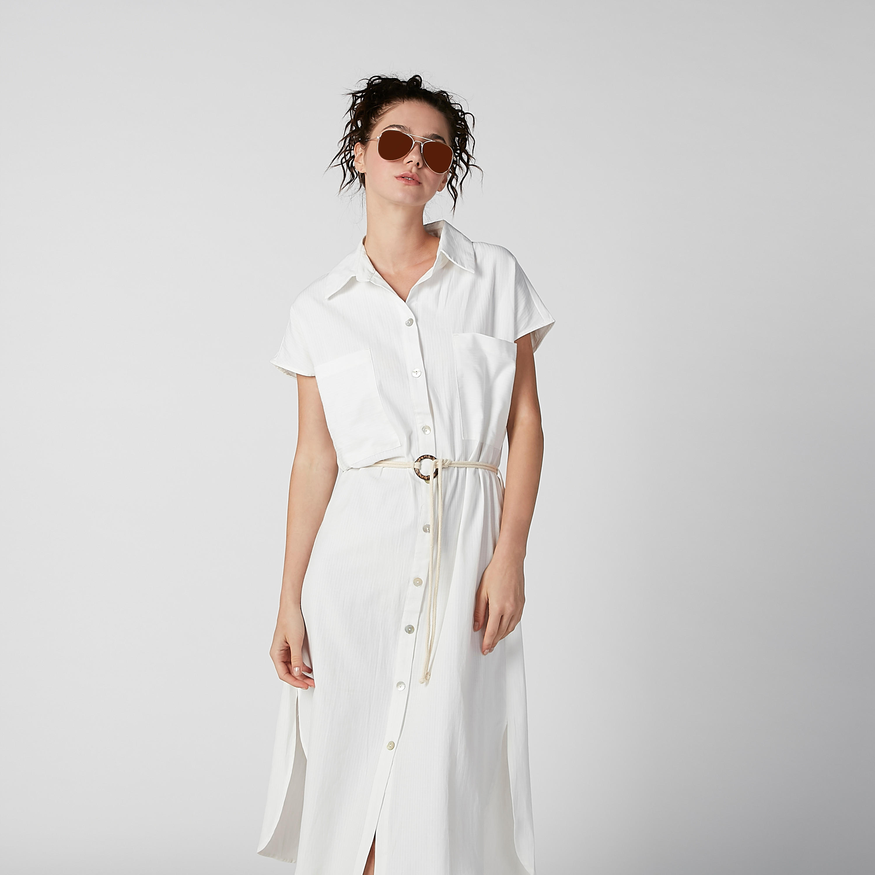 فستان قميص ميدي سادة بياقة عاديّة وأكمام كاب-women-clothing-dresses-image-3