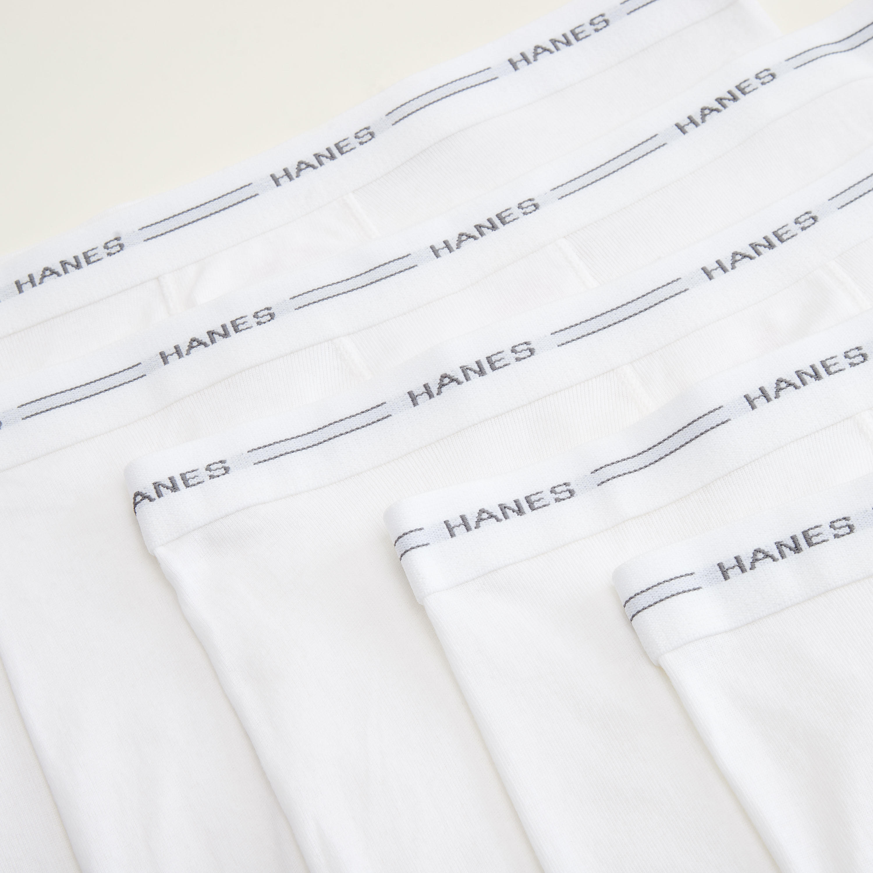 شورتات ترانك سادة بخصر مطّاطي من هانس - طقم من 5 قطع-men-clothing-innerwear-underwear-image-2