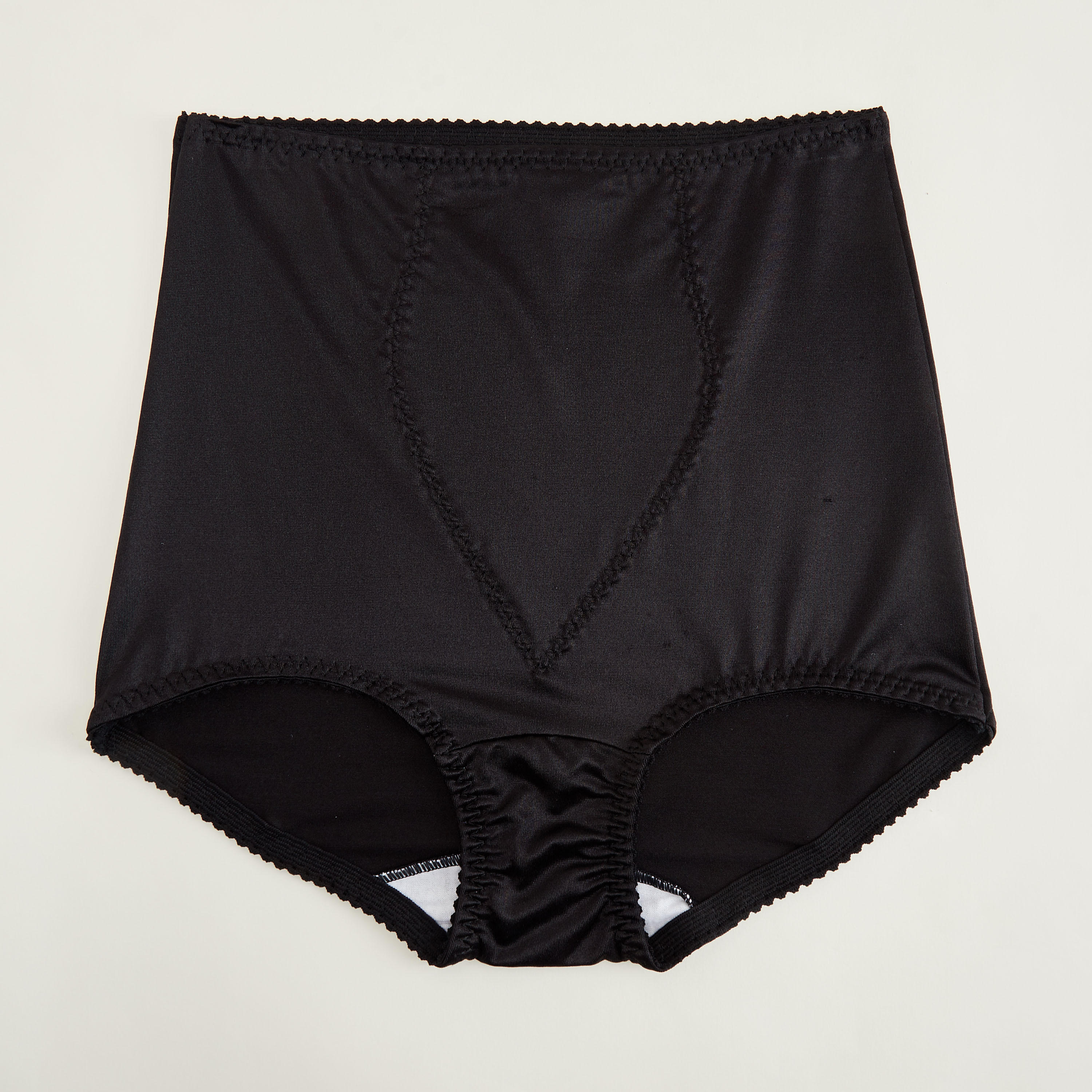 سراويل داخلية سادة بشريط على البطن من هانس - طقم من قطعتين-women-clothing-lingerie-panties-image-2