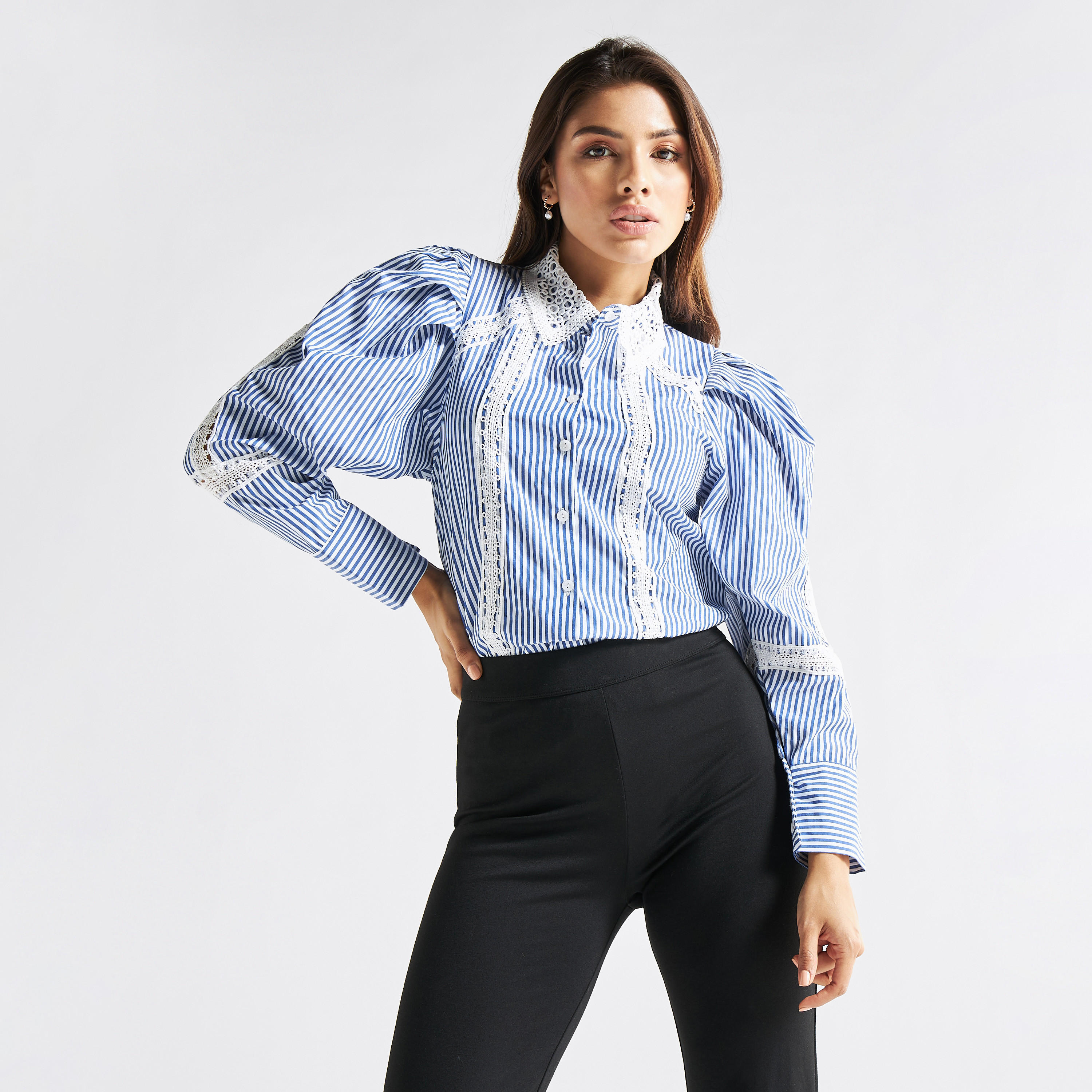 قميص مقلّم بأكمام منفوخة-women-clothing-shirtsandblouses-shirts-image-1