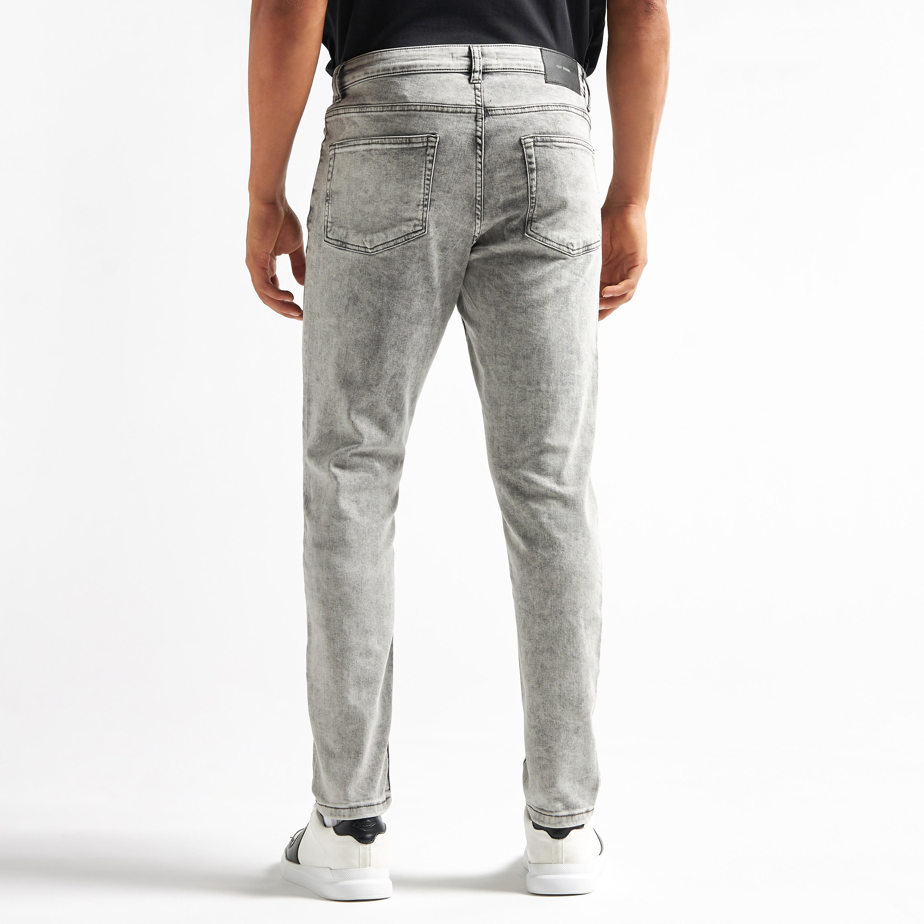 بنطلون جينز مضلّع باهت بقصّة سكيني و5 جيوب وسحّاب إغلاق -men-clothing-bottoms-jeans-image-3
