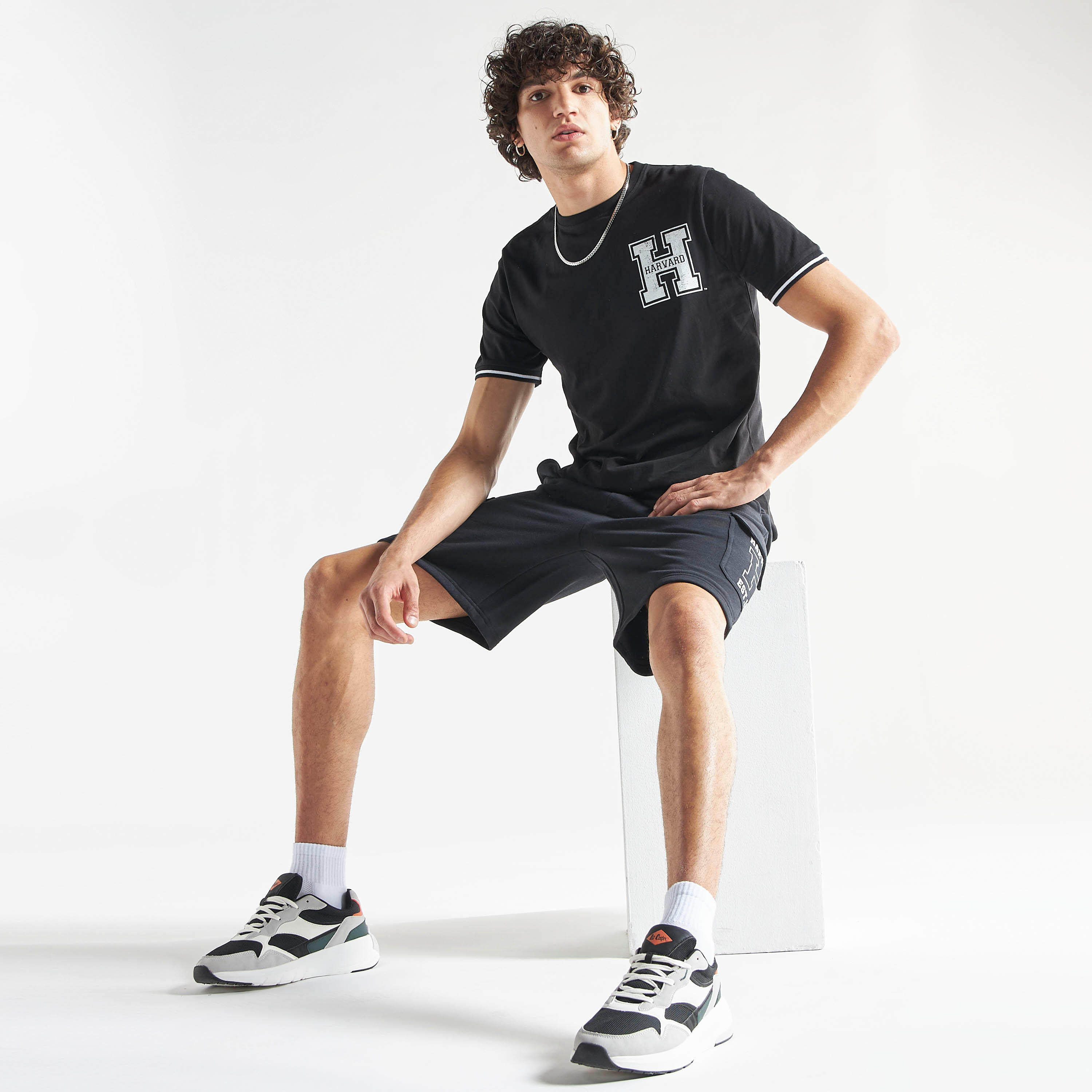 Harvard University Logo Print Crew Neck T-shirt with Short Sleeves -men-clothing-tshirtsandpolos-tshirts-image-2