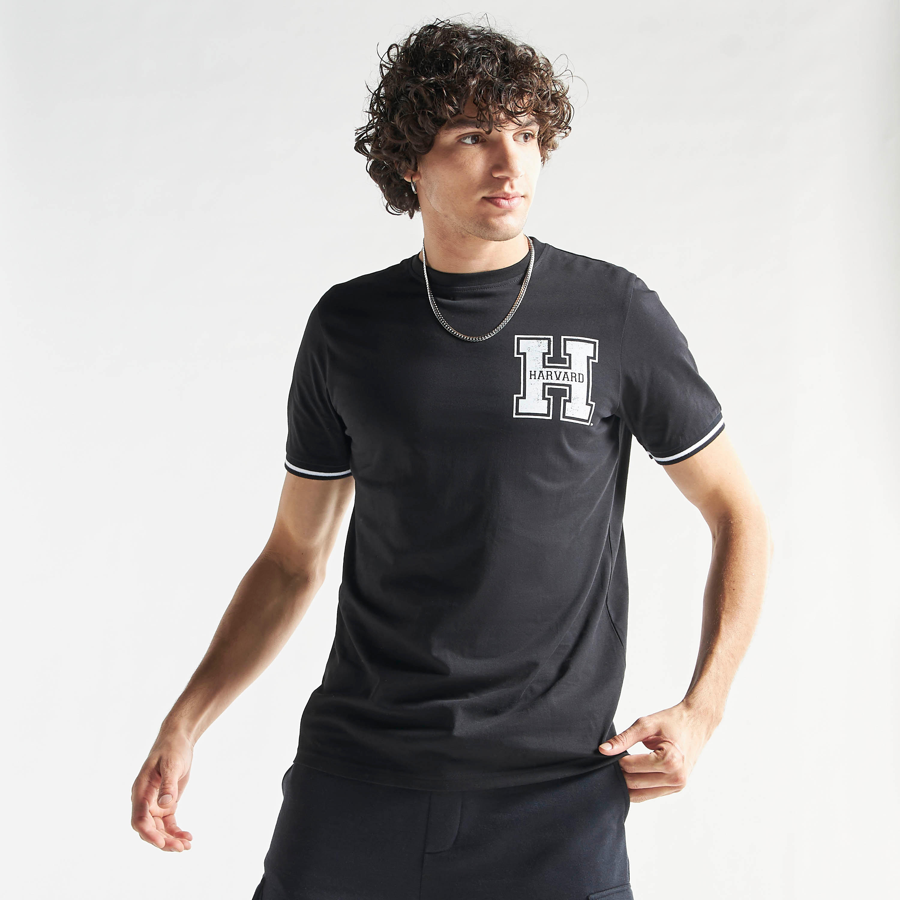Harvard University Logo Print Crew Neck T-shirt with Short Sleeves -men-clothing-tshirtsandpolos-tshirts-image-3