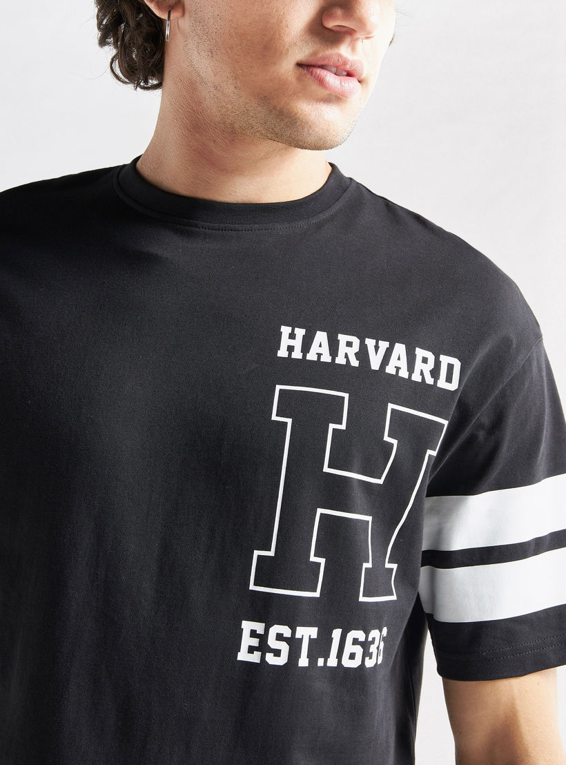 Harvard University Logo Print Crew Neck T-shirt with Short Sleeves-men-clothing-tshirtsandpolos-tshirts-image-4