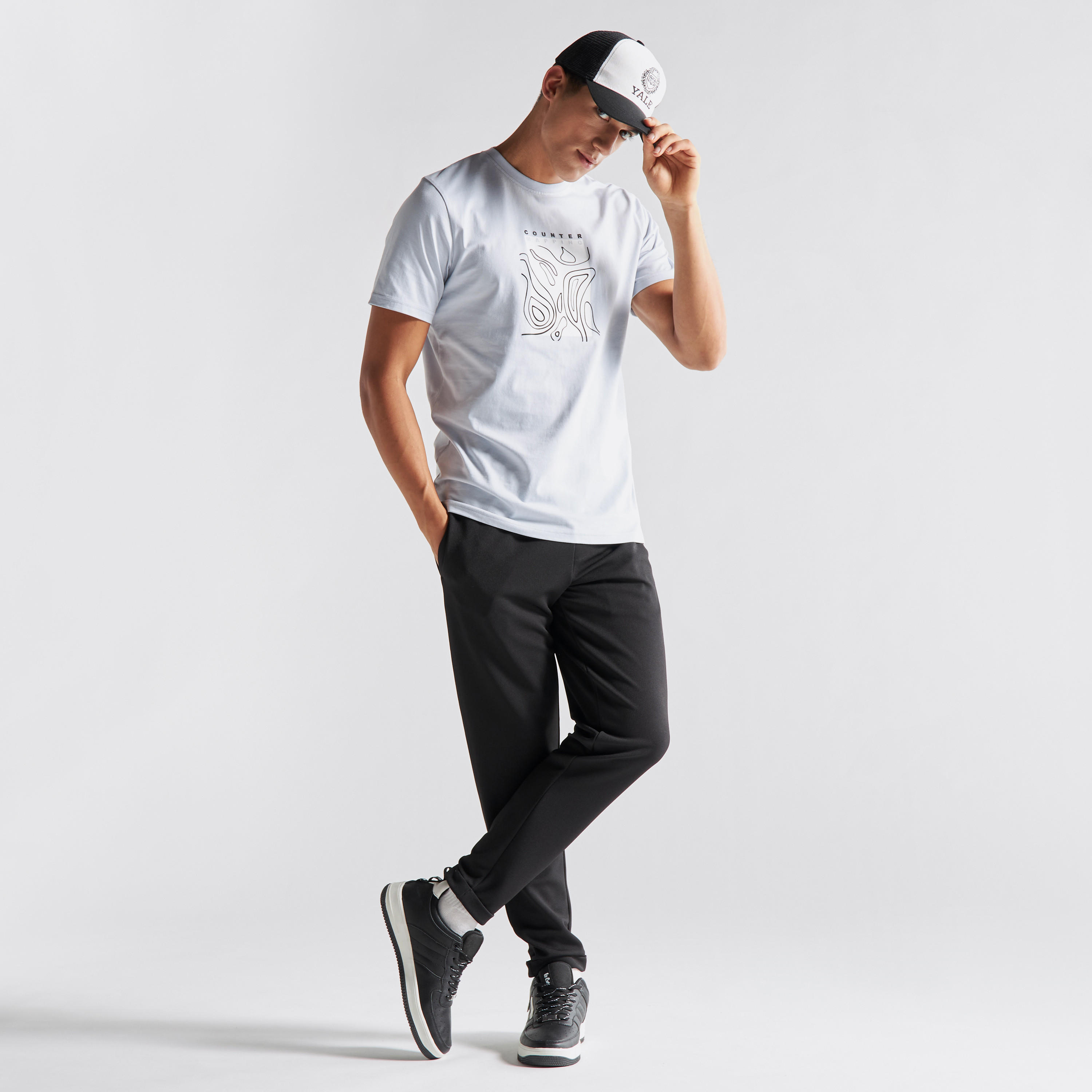 بنطلون رياضي سادة بجيوب-men-clothing-bottoms-joggers-image-3