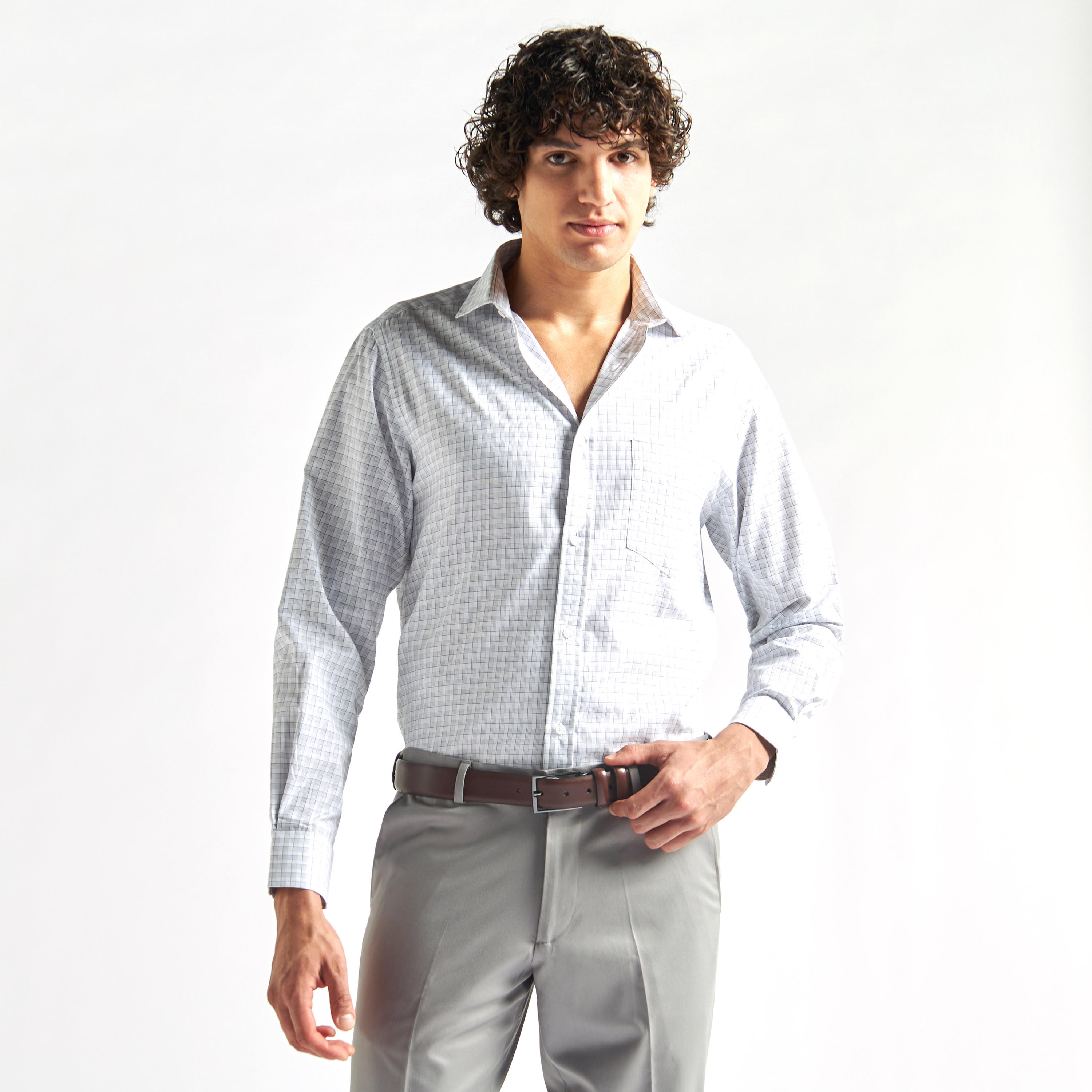 قميص كاروهات بأكمام طويلة وجيب على الصدر-men-clothing-shirts-image-1